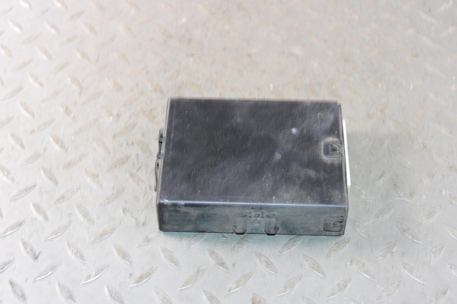 10-24 4 Runner Rear Liftgate Multiplex Network Control Module BCM BCU OEM Unit