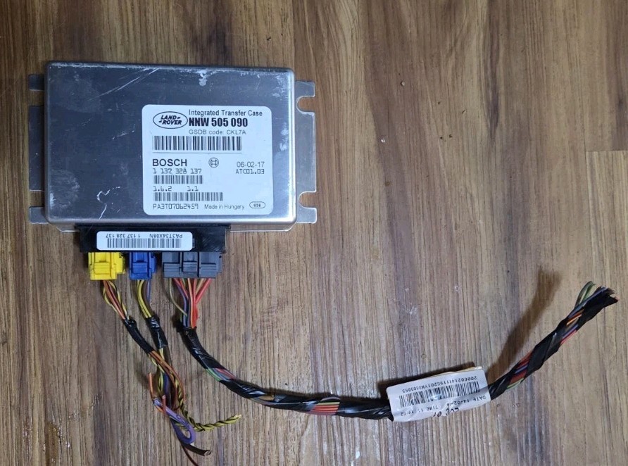 2006 Range Rover HSE TCCM Transfer Case Control Module NNW505090 OEM w/ Plugs