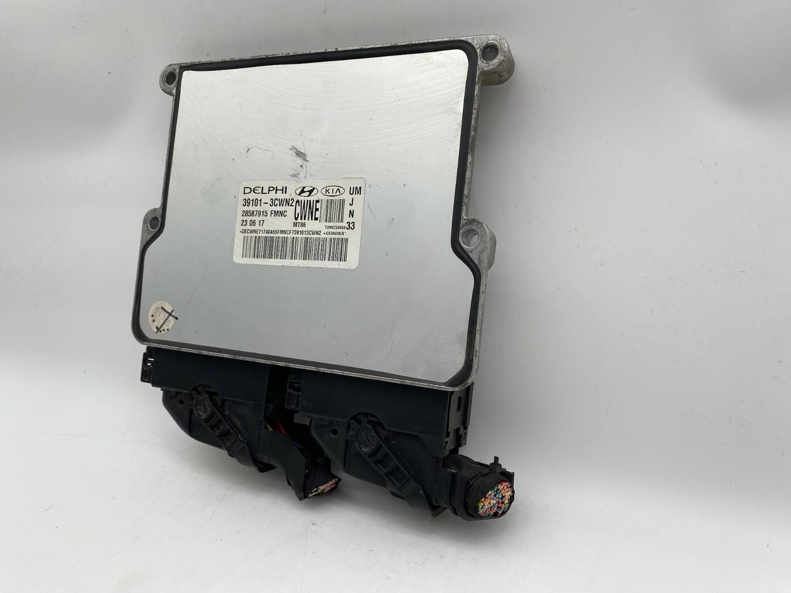 2016-2018 Kia Sorento 3.3L Engine Computer Control Module ECM 39101-3CWN2