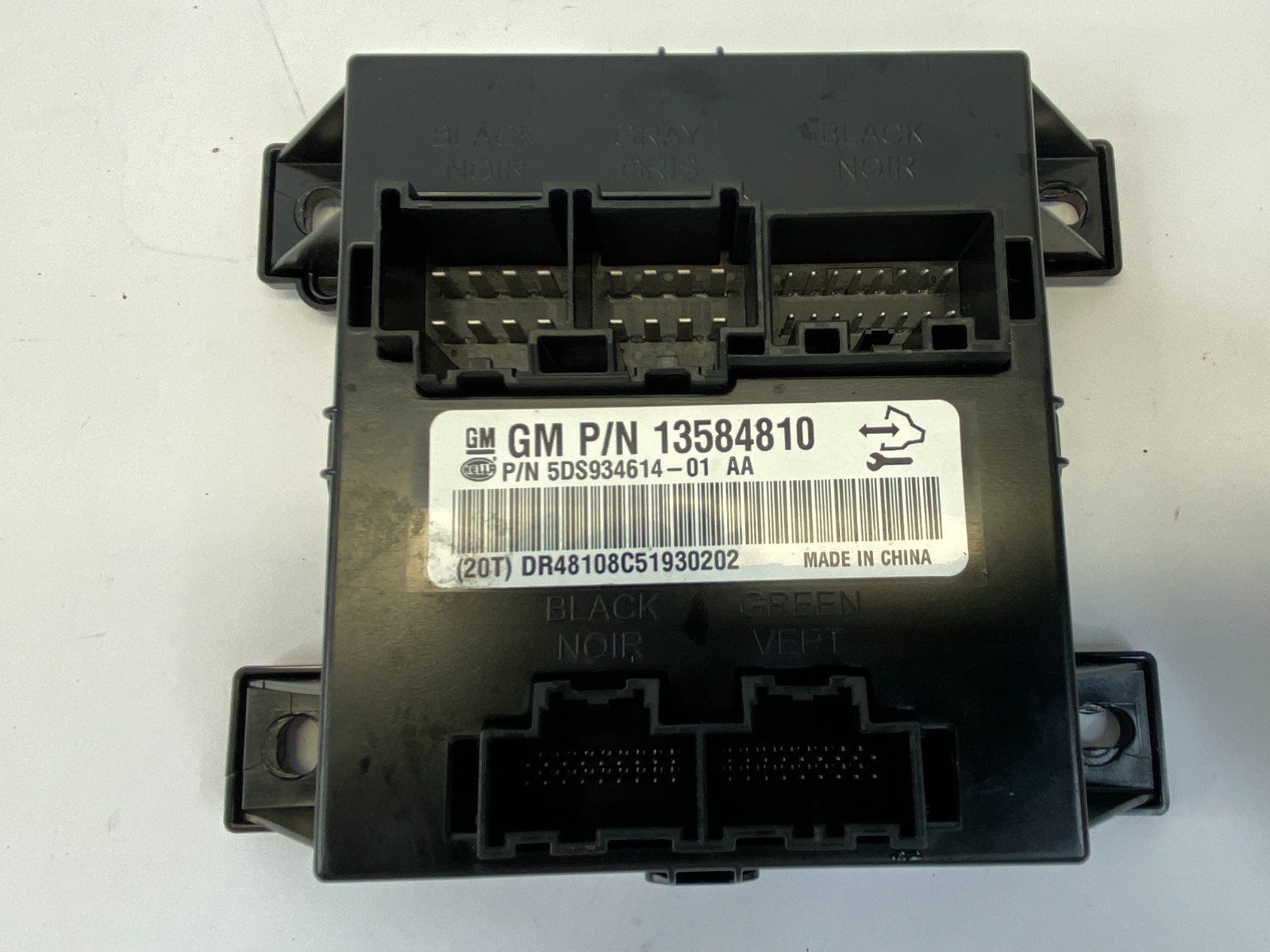 2010-2017 CHEVROLET EQUINOX POWER SEAT MEMORY CONTROL MODULE OEM 13584810