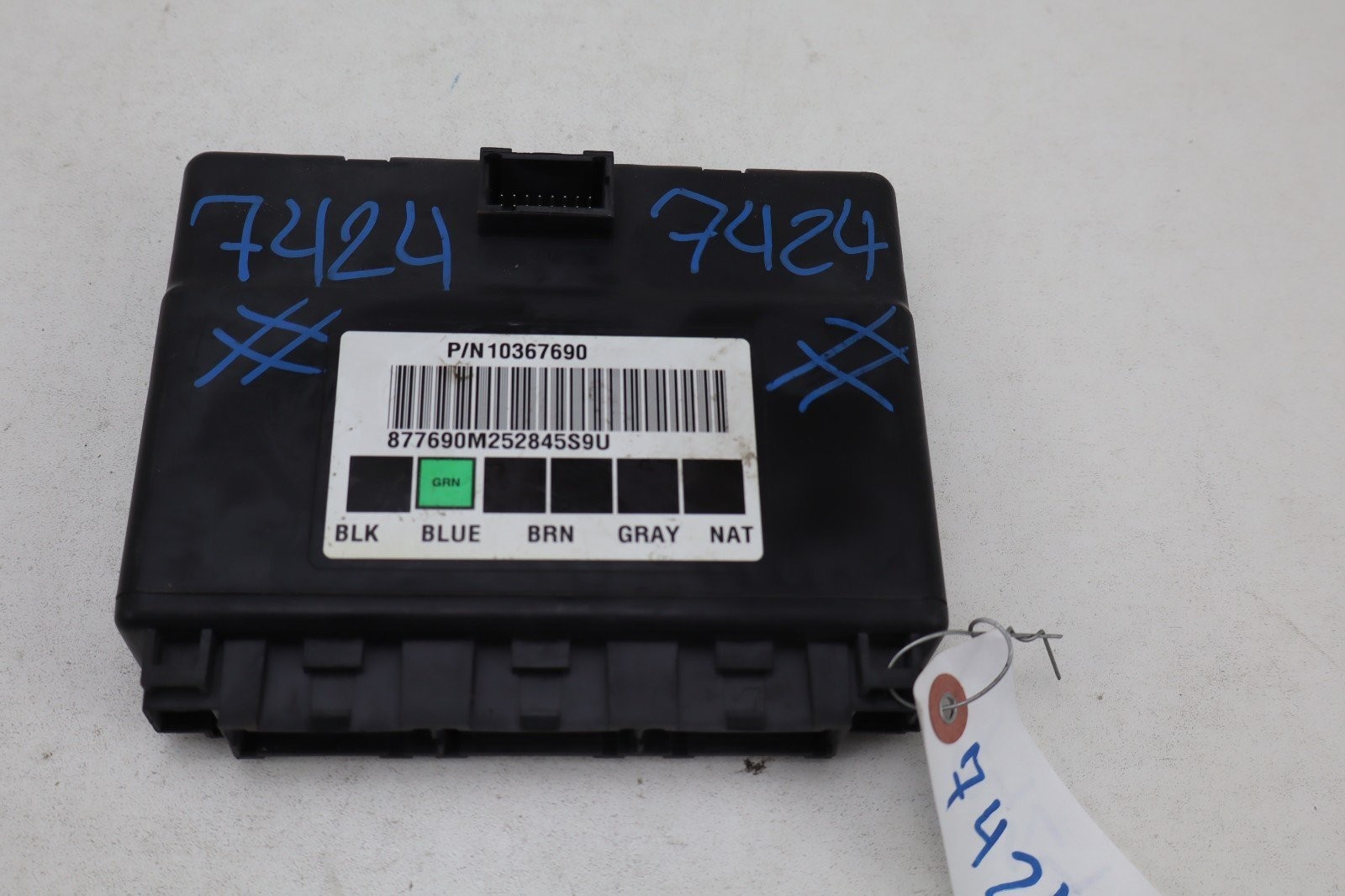 2006 Chevrolet Suburban 1500 Chassis ECM Body Control Module Unit BCM 10367690