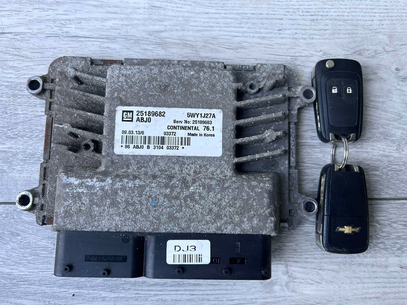Chevrolet Orlando 2013 25189682 Engine control unit module ECU + 2 keys