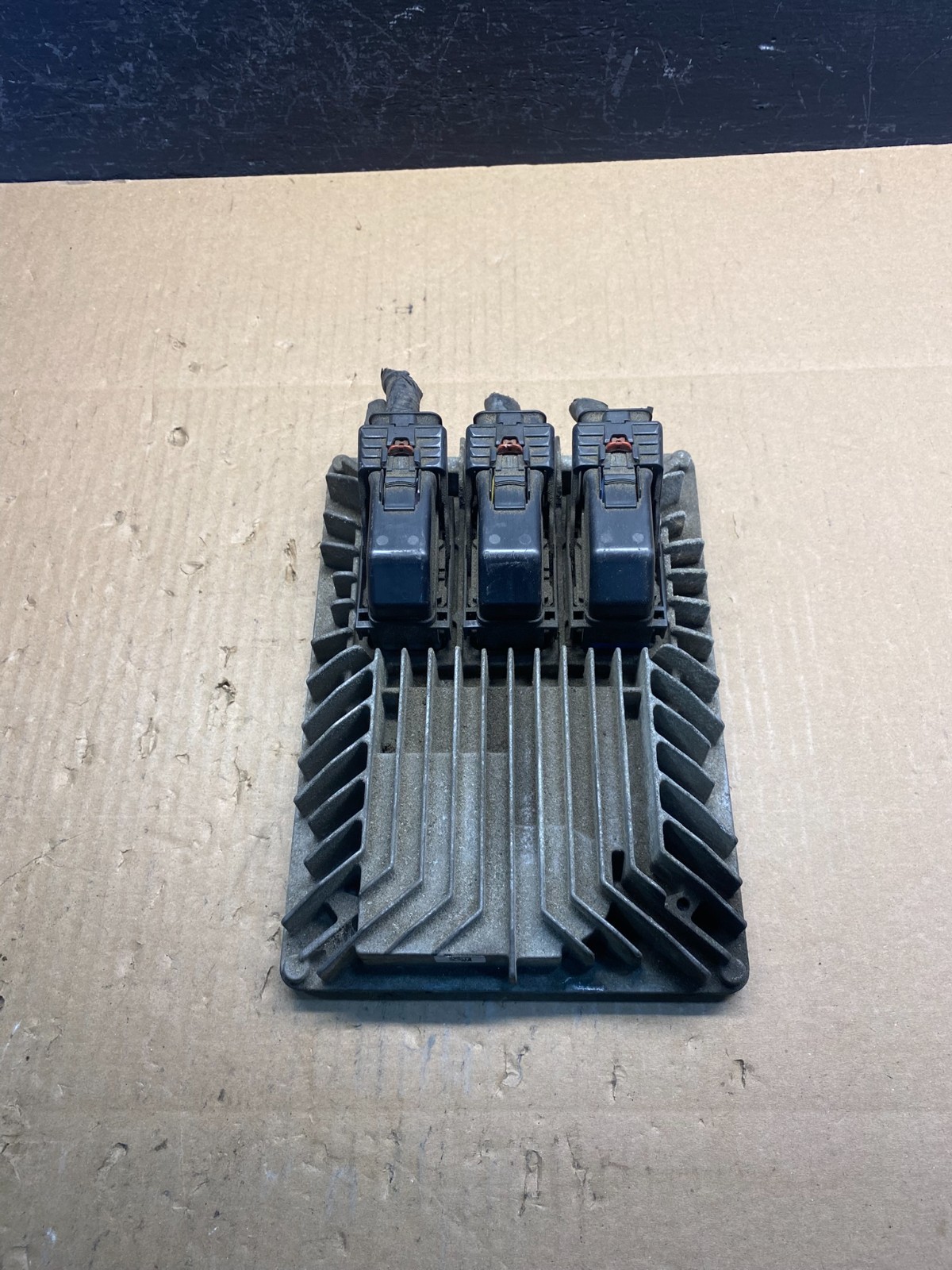 2010 2011 Chevrolet Equinox Terrain Ecu Engine Control Module Unit Ecm AC2644 DW