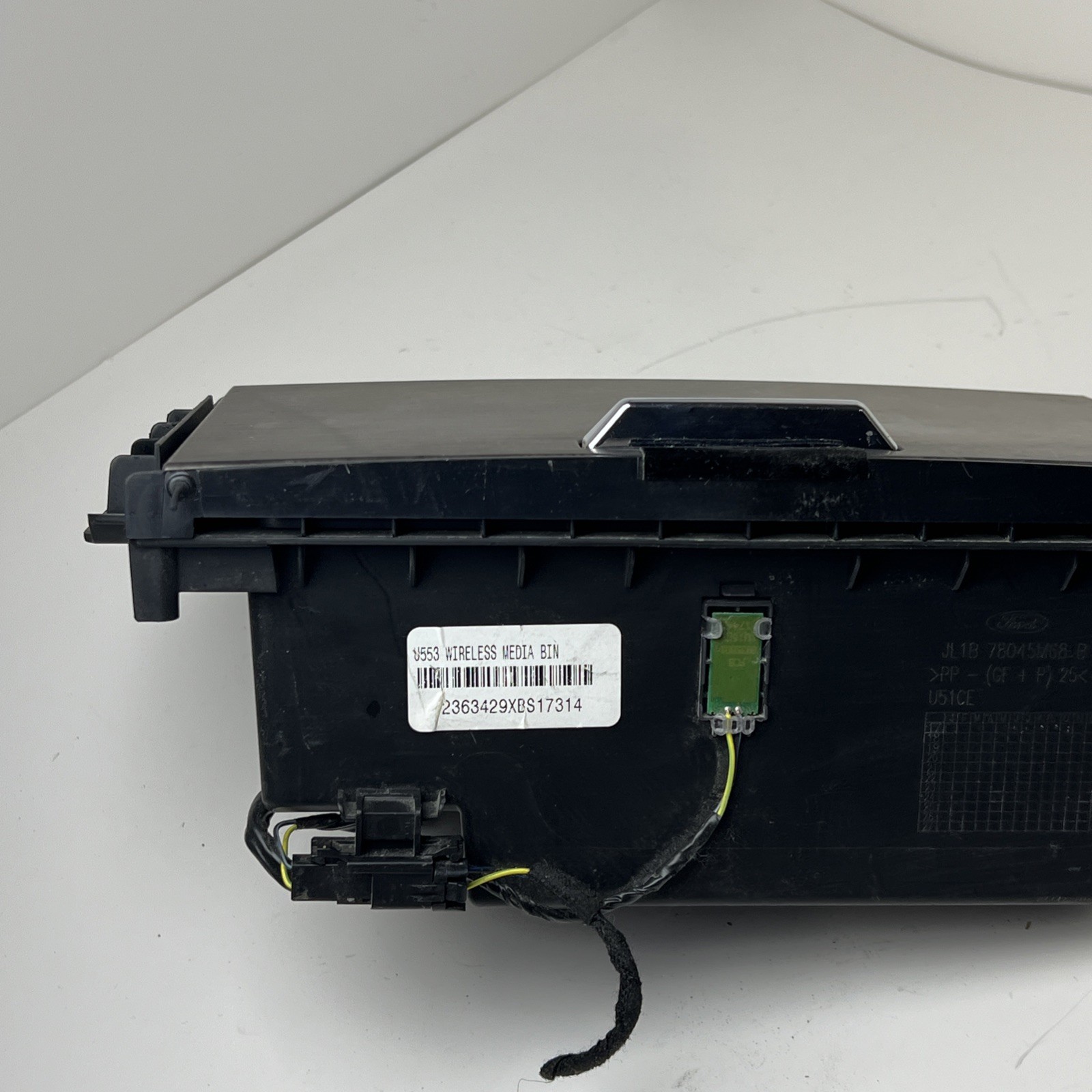 2018 FORD EXPEDITION WIRELESS CONTROL CHARGING CONTROL MODULE JL1T-19J235-BA OEM