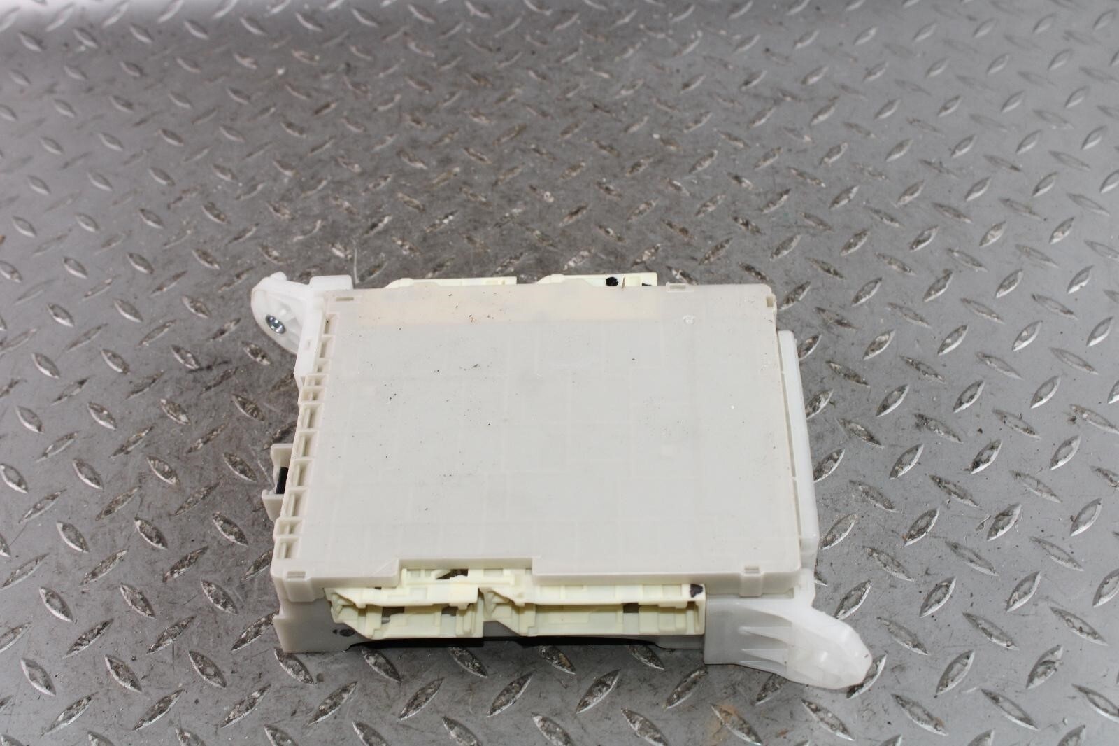 14-19 4 Runner Electronic Multiplex Power Network Control Module Unit OEM OE WTY