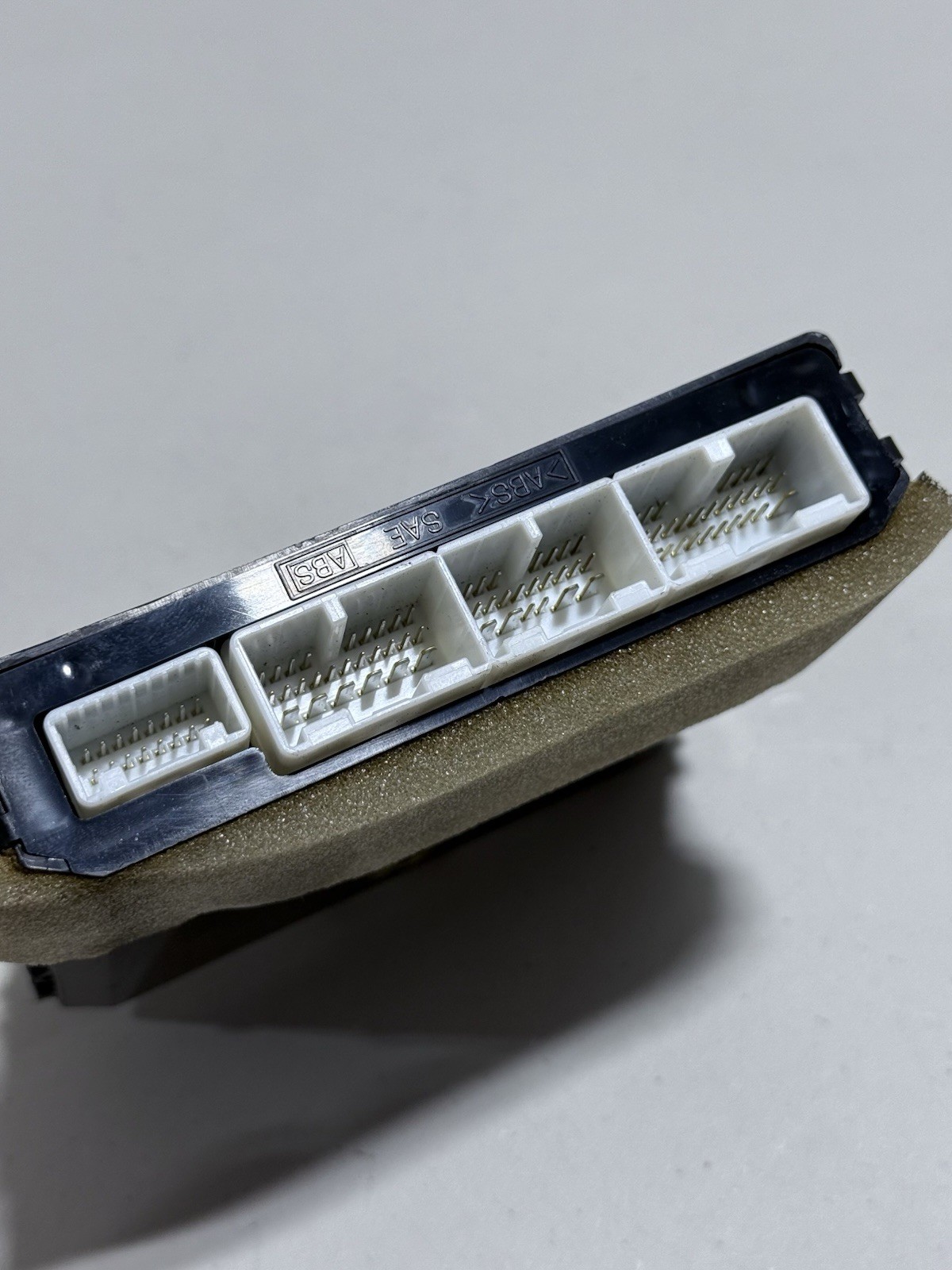 FRONT LEFT DOOR CONTROL MODULE UNIT OEM 2005-2006 LEXUS LS430 #8541