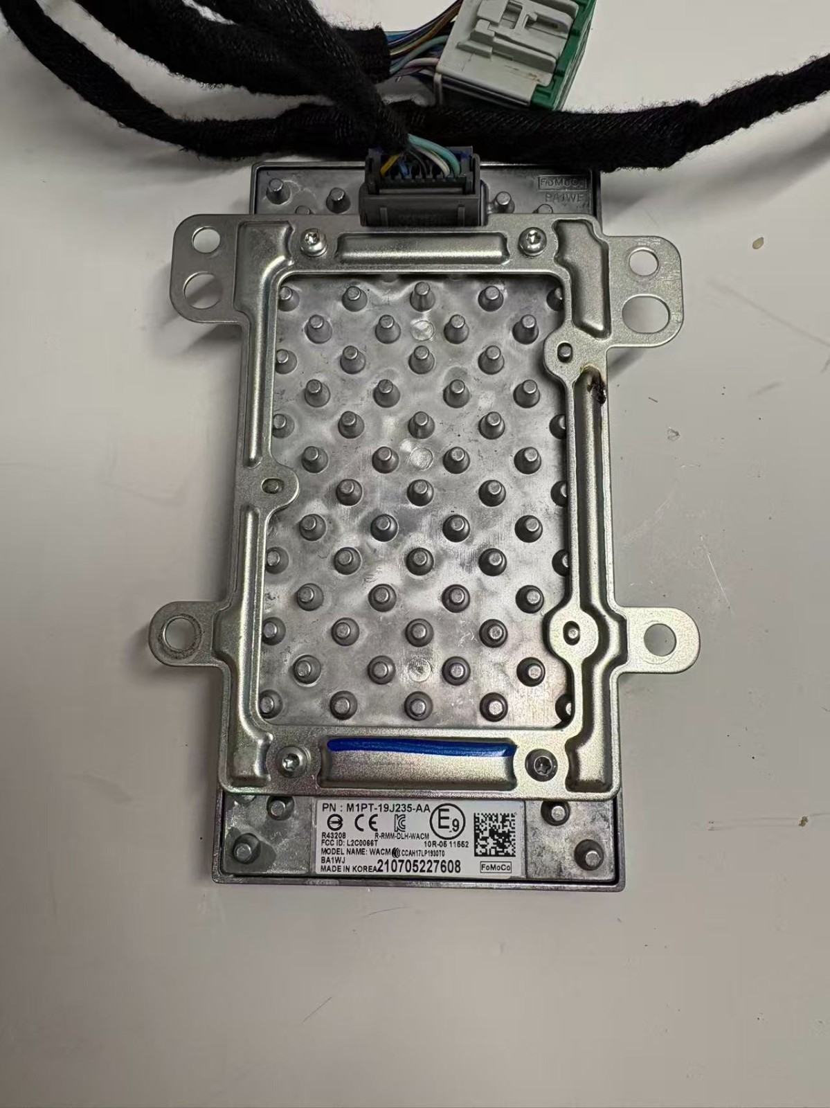 2021 FORD EDGE CONSOLE WIRELESS CHARGING CONTROL MODULE OEM M1PT-19J235-AA