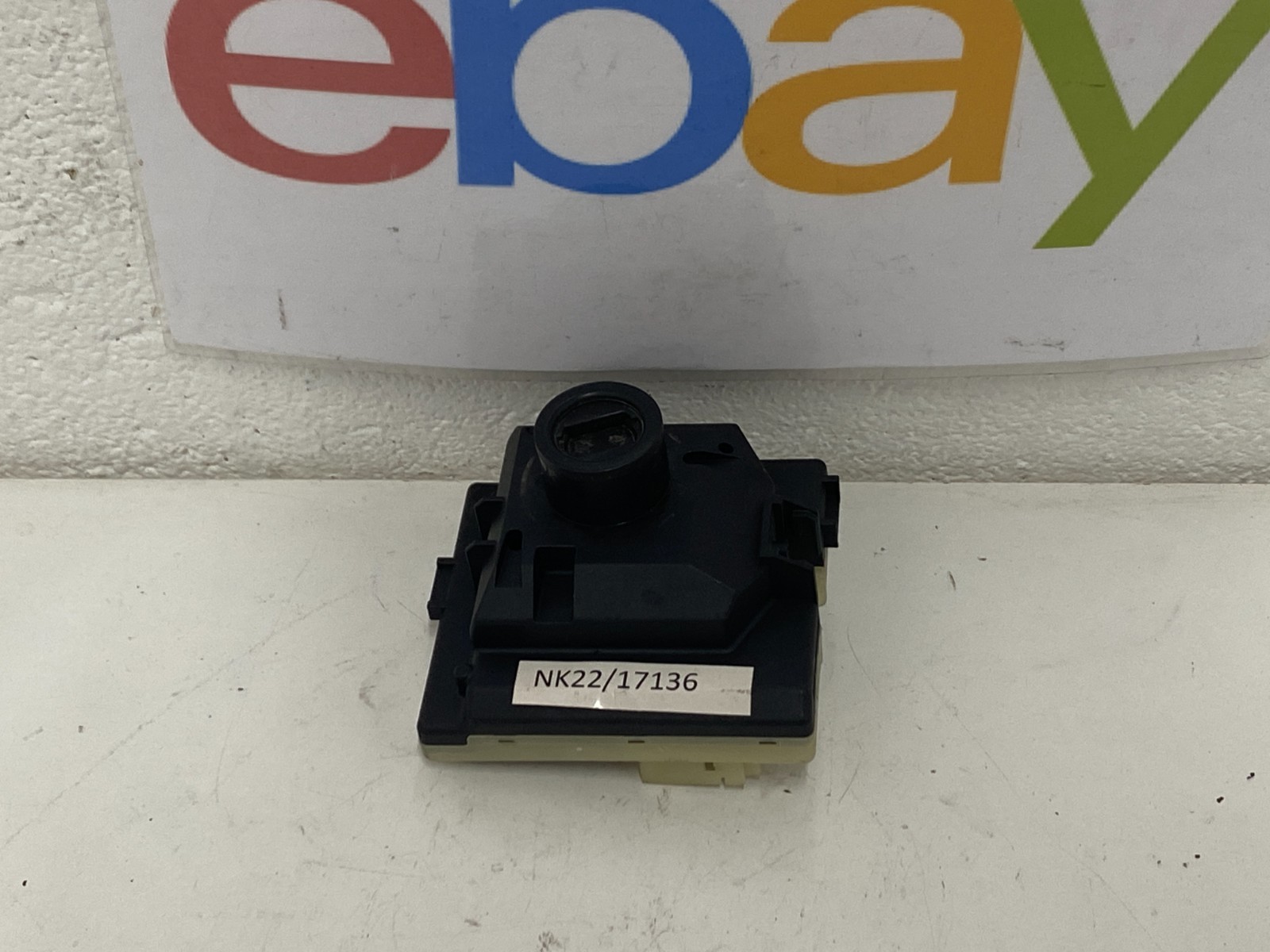 MERCEDES C CLASS W205 1.6 CDI IGNITION LOCK WITHOUT KEY A2059007121 2016