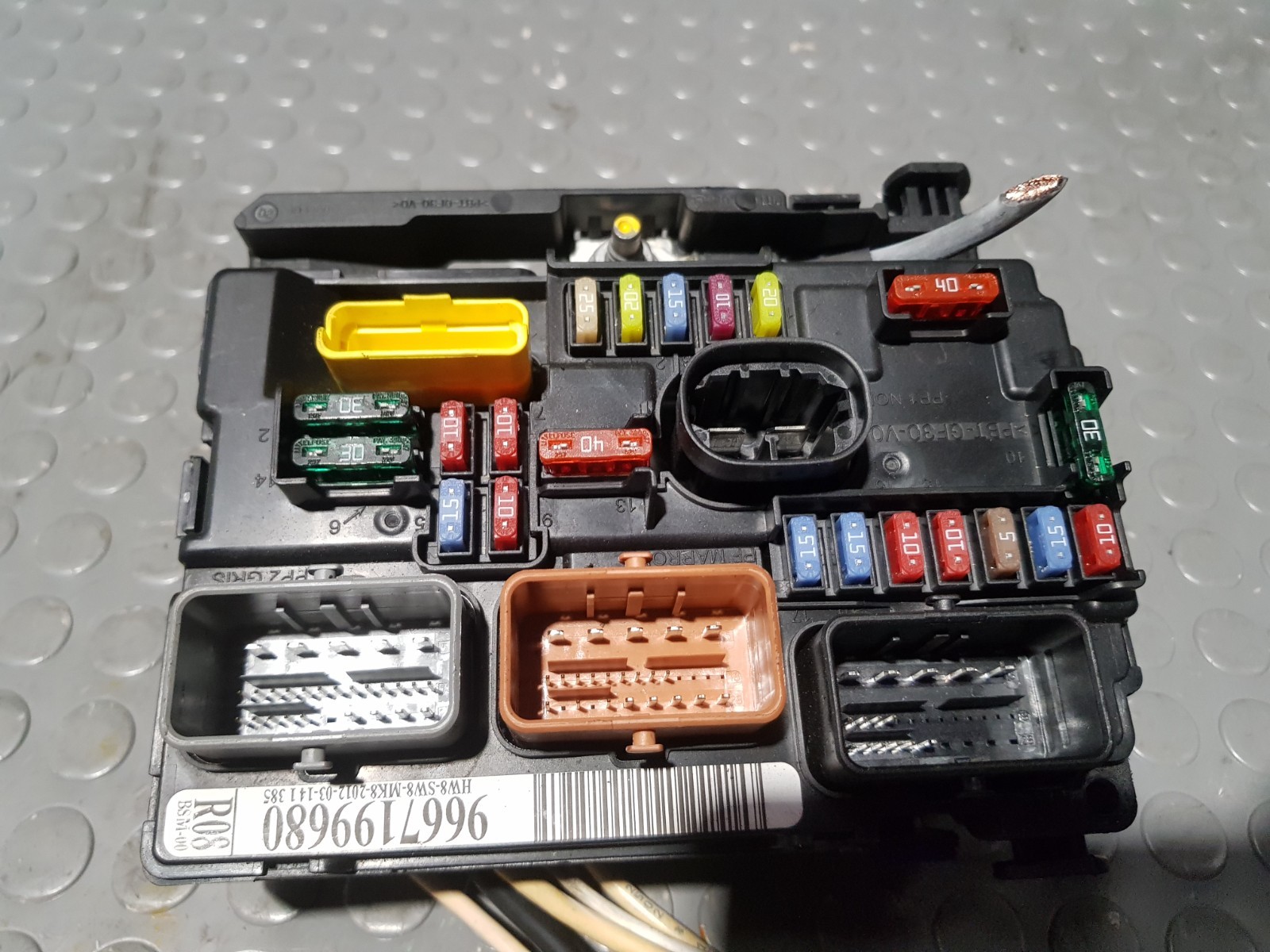2012 Citroen DS3 1.6 Turbo Petrol Engine Bay Fusebox 9667199680