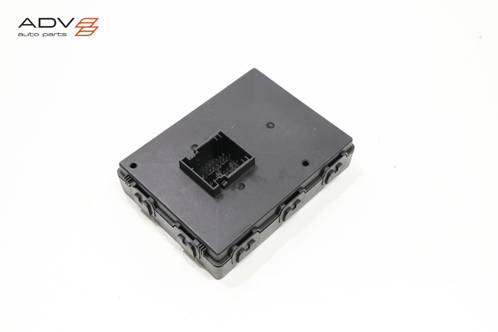 2024 – 2025 VOLKSWAGEN TAOS KEYLESS PASSIVE ENTRY CONTROL MODULE UNIT OEM