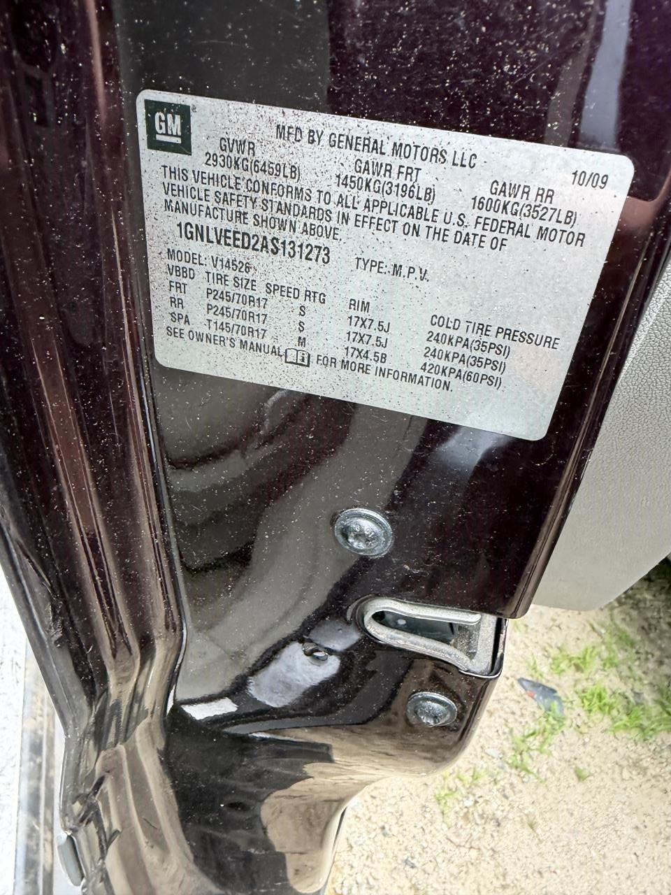 2010-2011 GMC Acadia Engine ECM Electronic Control Module Behind Fan OEM 1575582