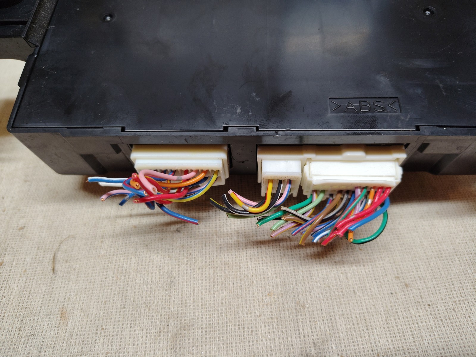 2010-12 Mazda CX-9 BCM Body Control Module OEM Part# VPBALF-14B205-DOO