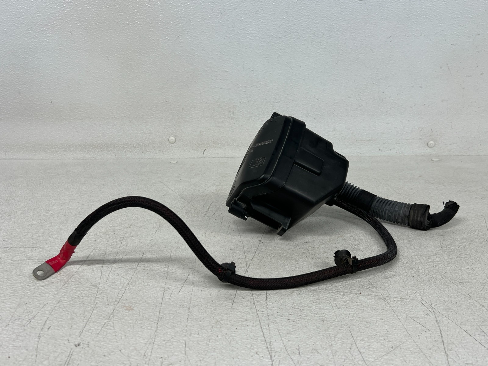 ⭐2017-2022 ALFA ROMEO GIULIA ENGINE BAY FUSE RELAY BOX MODULE UNIT OEM LOT2753