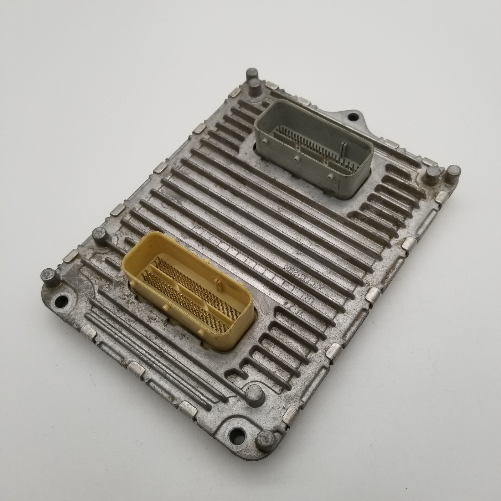 2018 Dodge Charger 3.6L Engine Computer Control Module ECM ECU P68330904AA OEM
