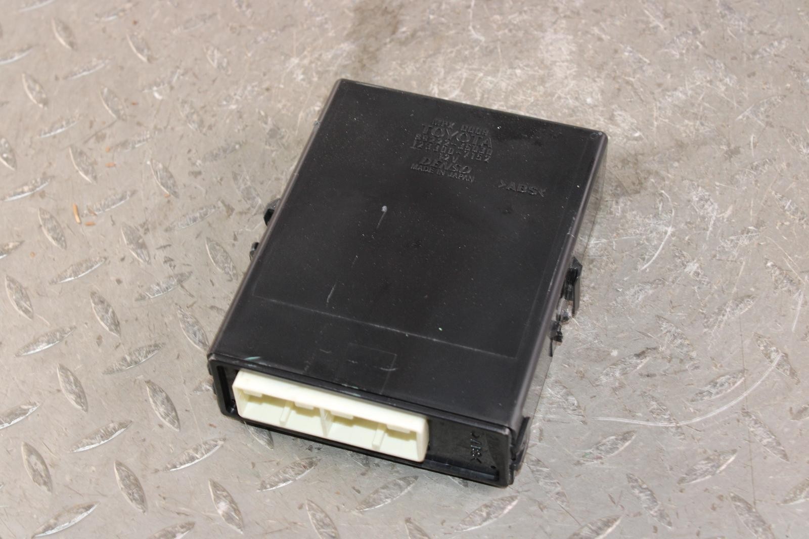 10-24 4 Runner Electronic Multiplex Network MPX Door Control Module Unit OEM WTY
