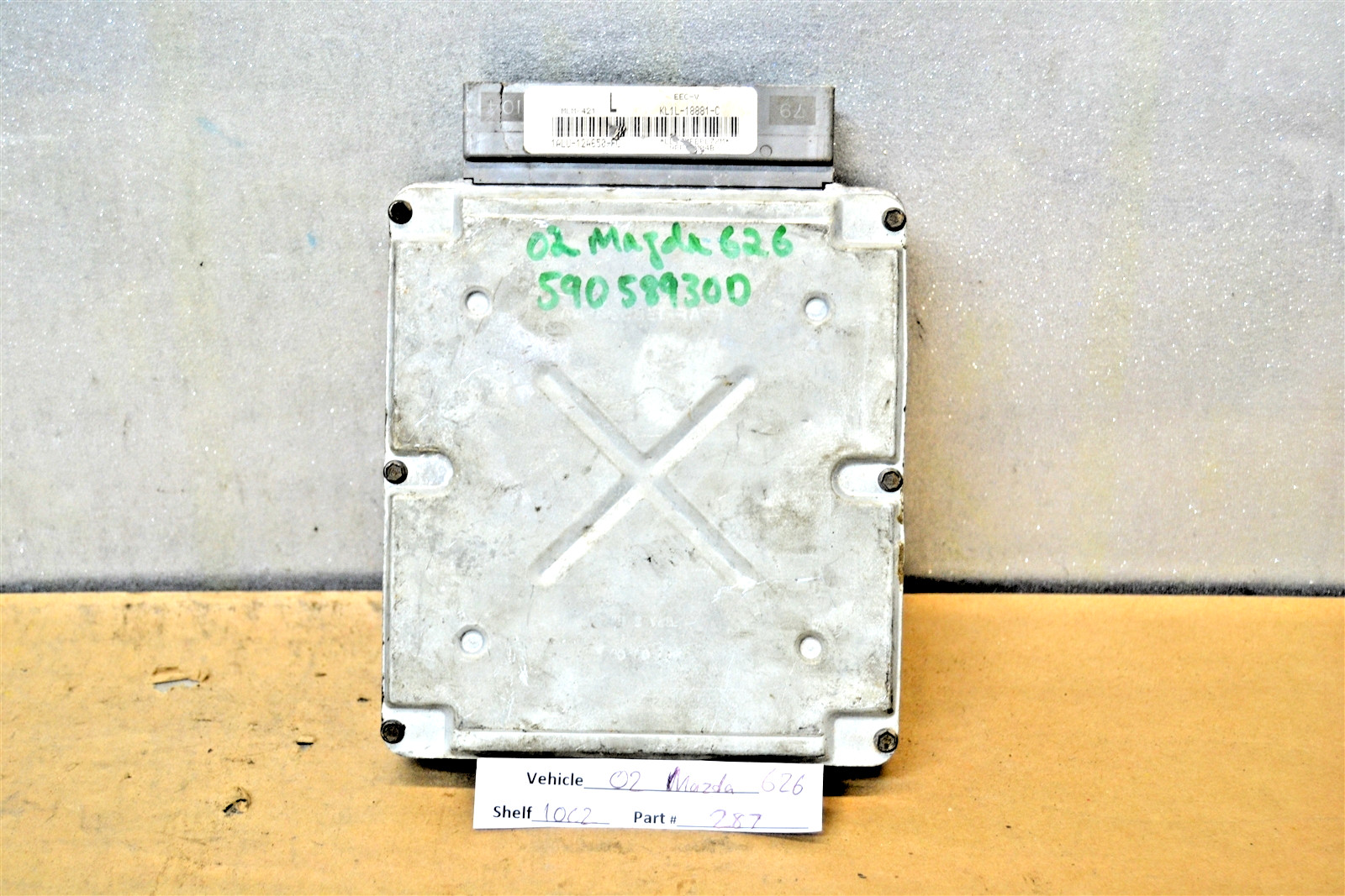 2001 2002 Mazda 626 Engine Control Unit ECU KL1L18881C Module 87 10C2