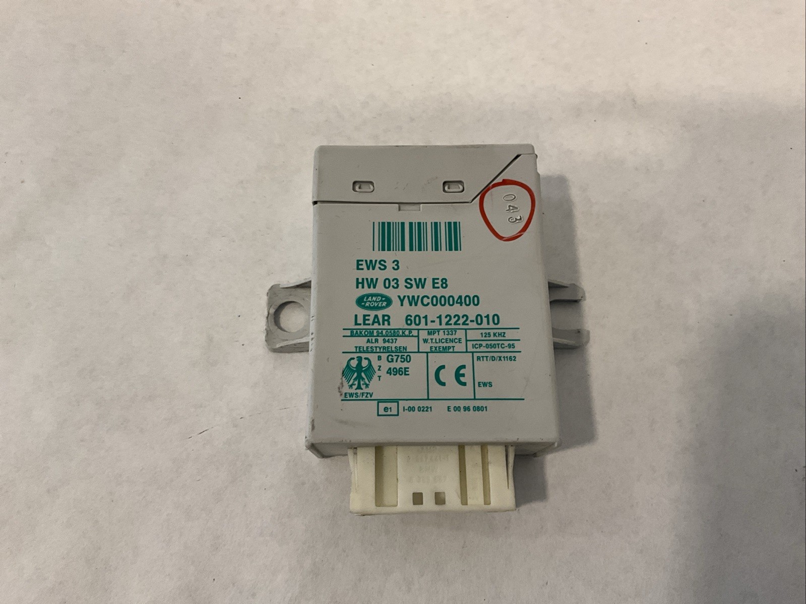 2003-2006 RANGE ROVER THEFT LOCKING IMMOBILIZER MODULE ID YWC000400 USED OEM