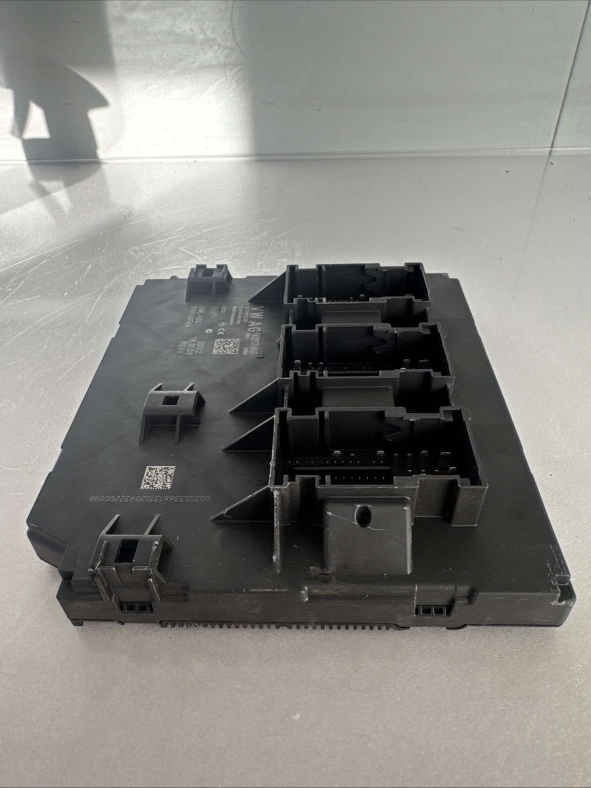 VW AUDI SEAT SKODA Body / Comfort Control Module / BCM / CCM – 5K0937086D