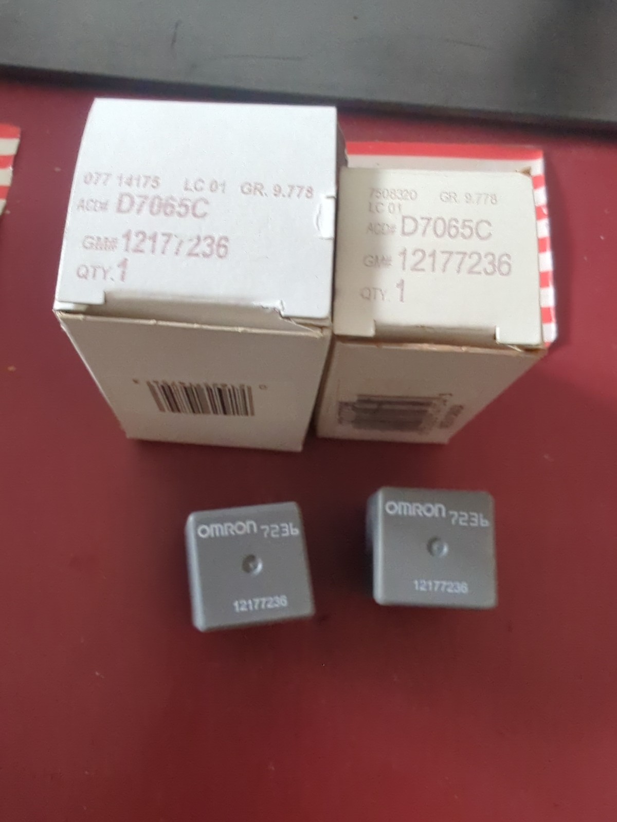 GM Omron 4 Pins Relay 12177236 OEM Lot of 2