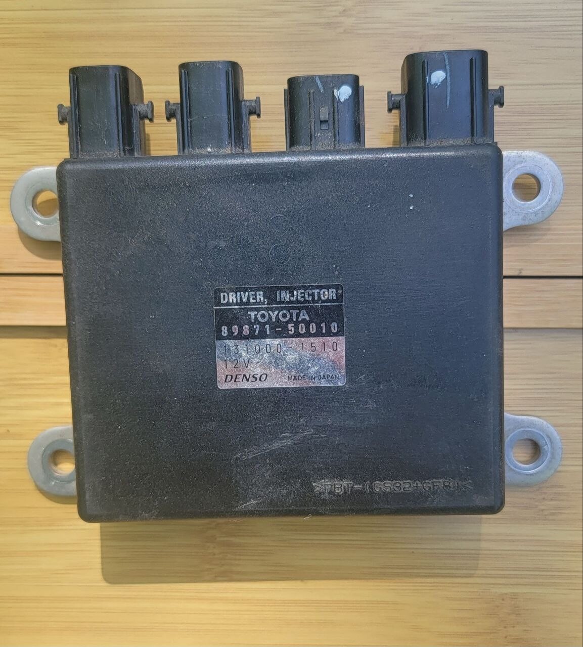 2008-2012 LEXUS LS600H AIR FUEL INJECTOR CONTROL MODULE 89871-50010 OEM