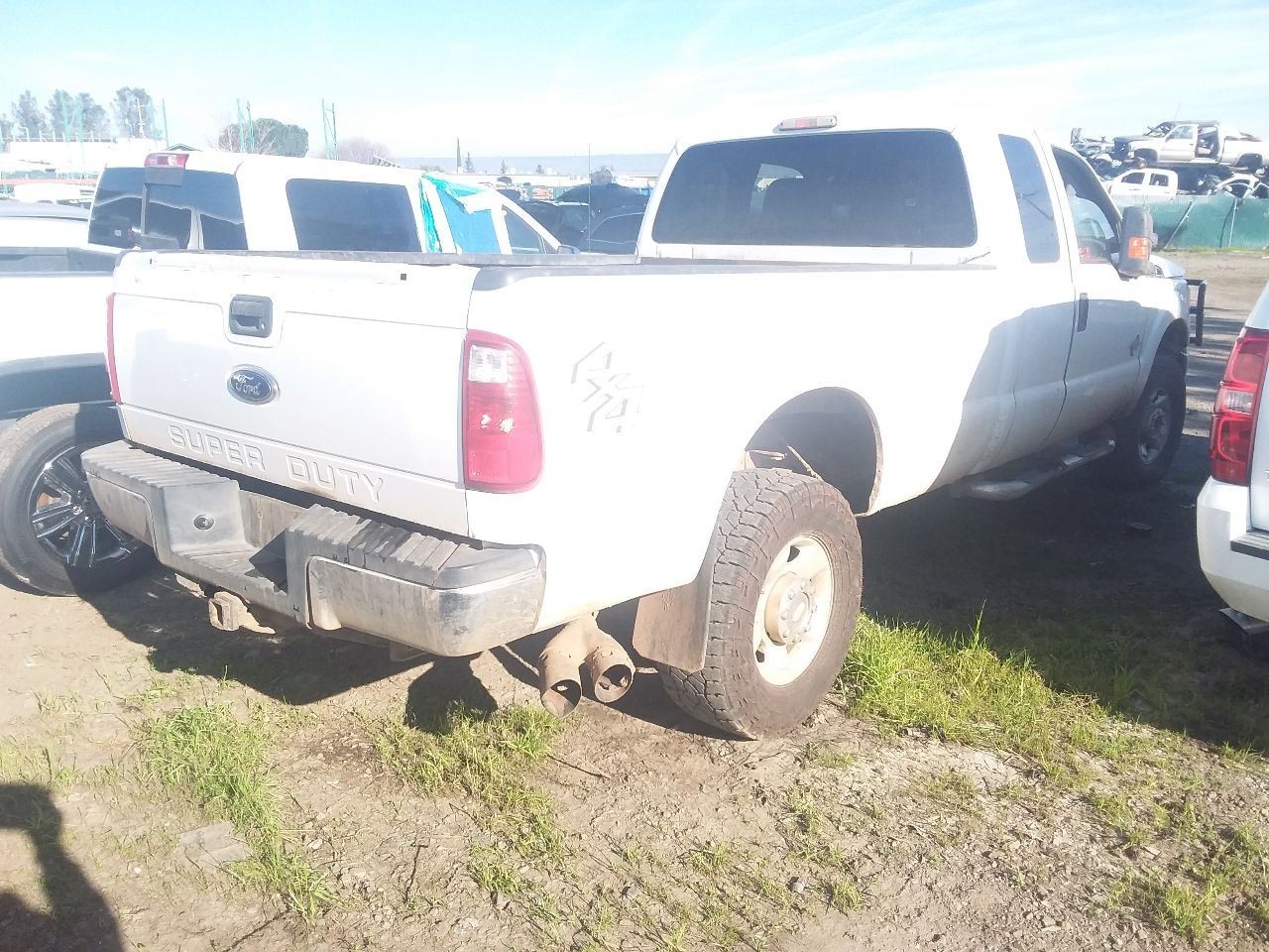 Chassis ECM Towing Control Dash Mounted Fits 11-14 FORD F250SD PICKUP 31901426