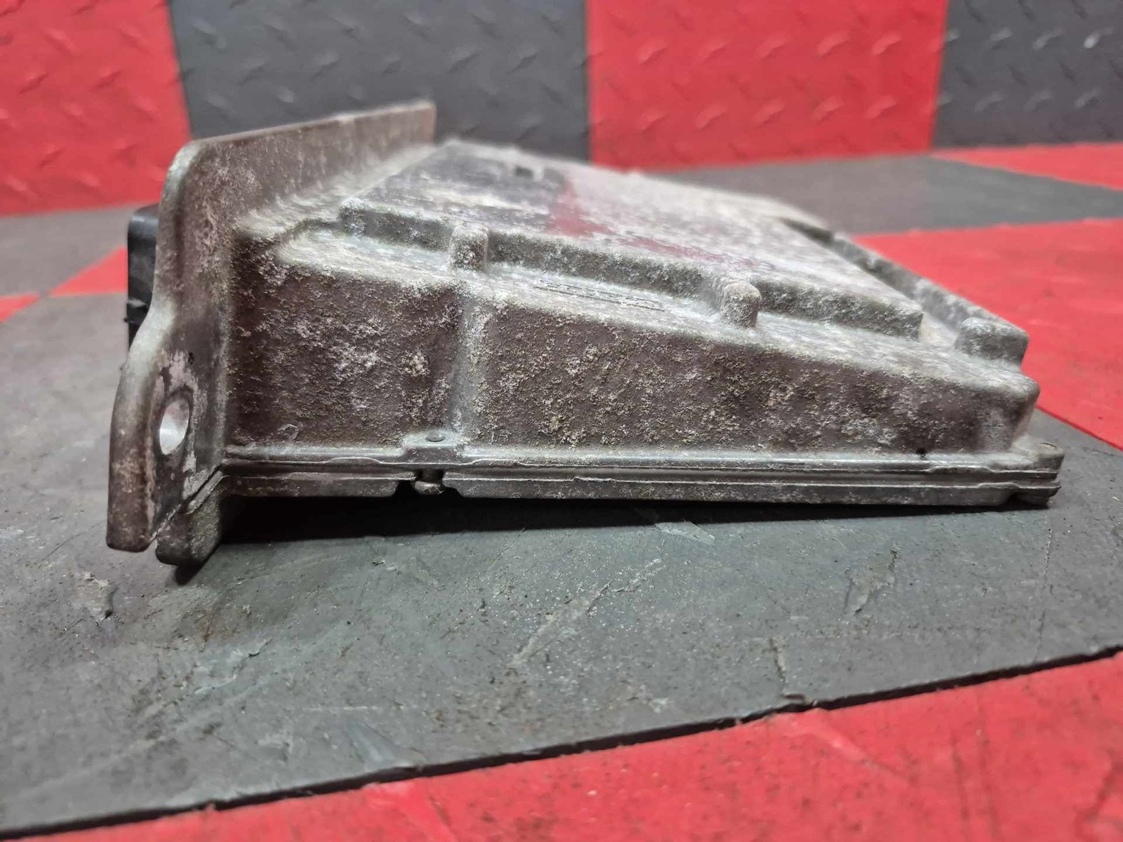 2008-2010 Ford Explorer ~ Electric Control Module ECM ECU #8L2A-12A650-HB