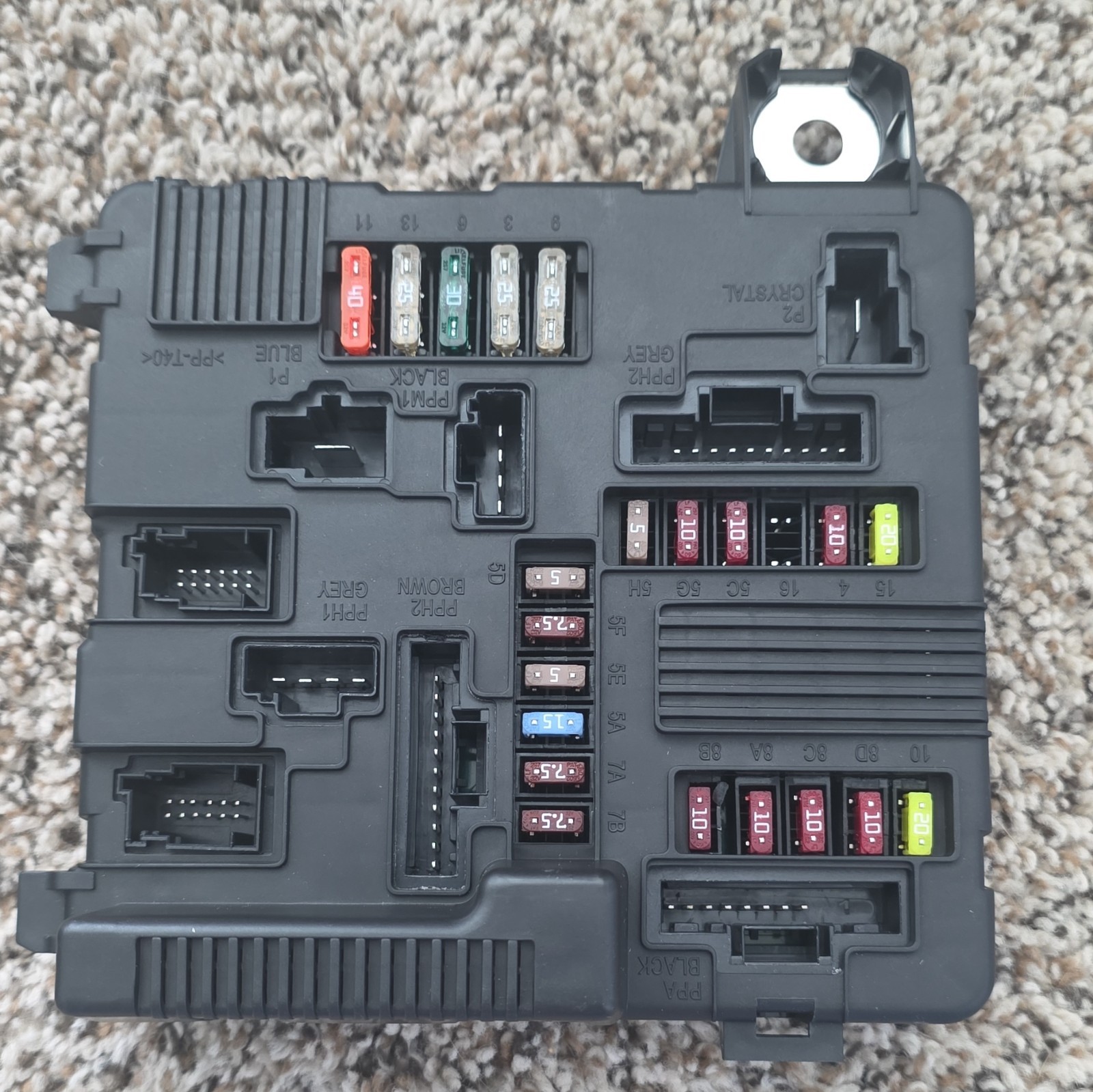 Automotive Fuse Box Body Control Module