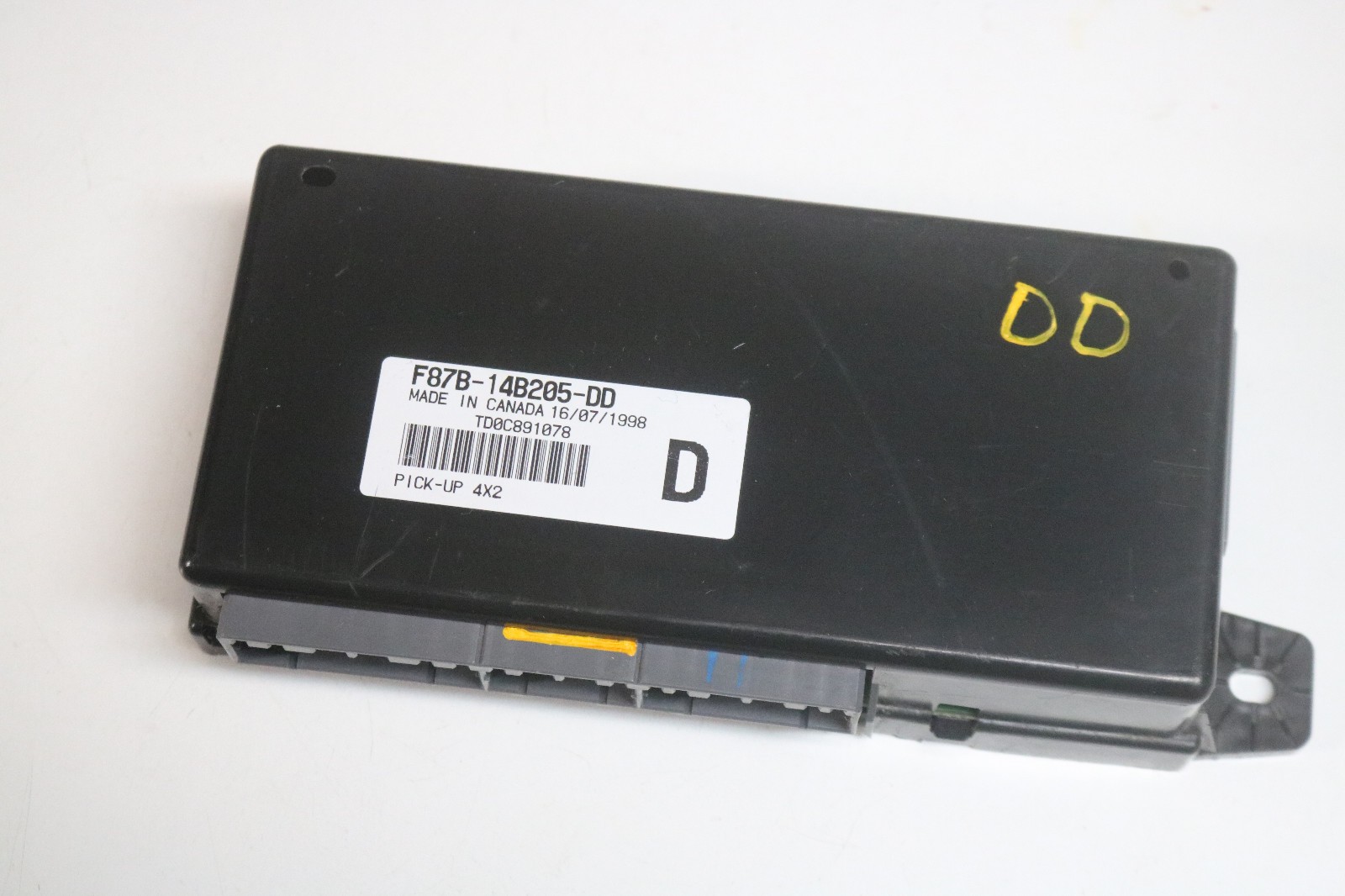 1998 1999 98 99 Ford Ranger Mazda Generic Body Computer Module BCM GEM 4×2