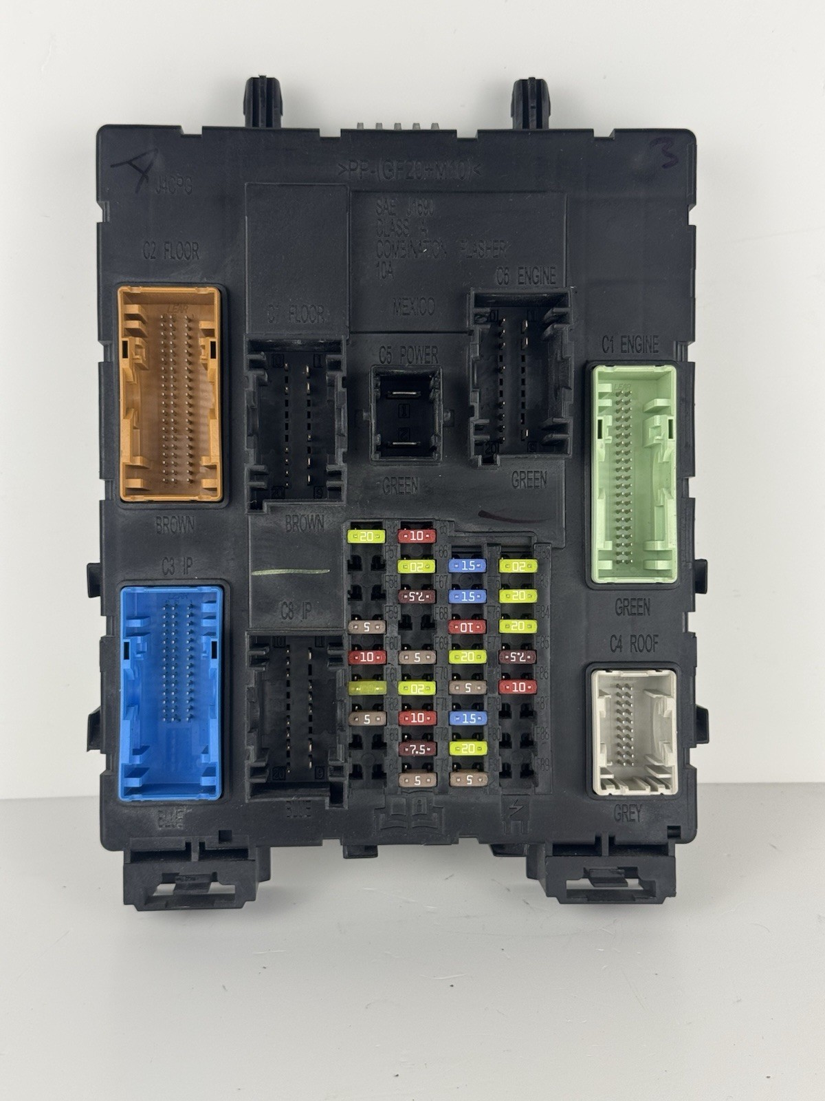 2011 – 2018 FORD Focus C-Max Escape Body Control Module BCM Interior Fuse Box