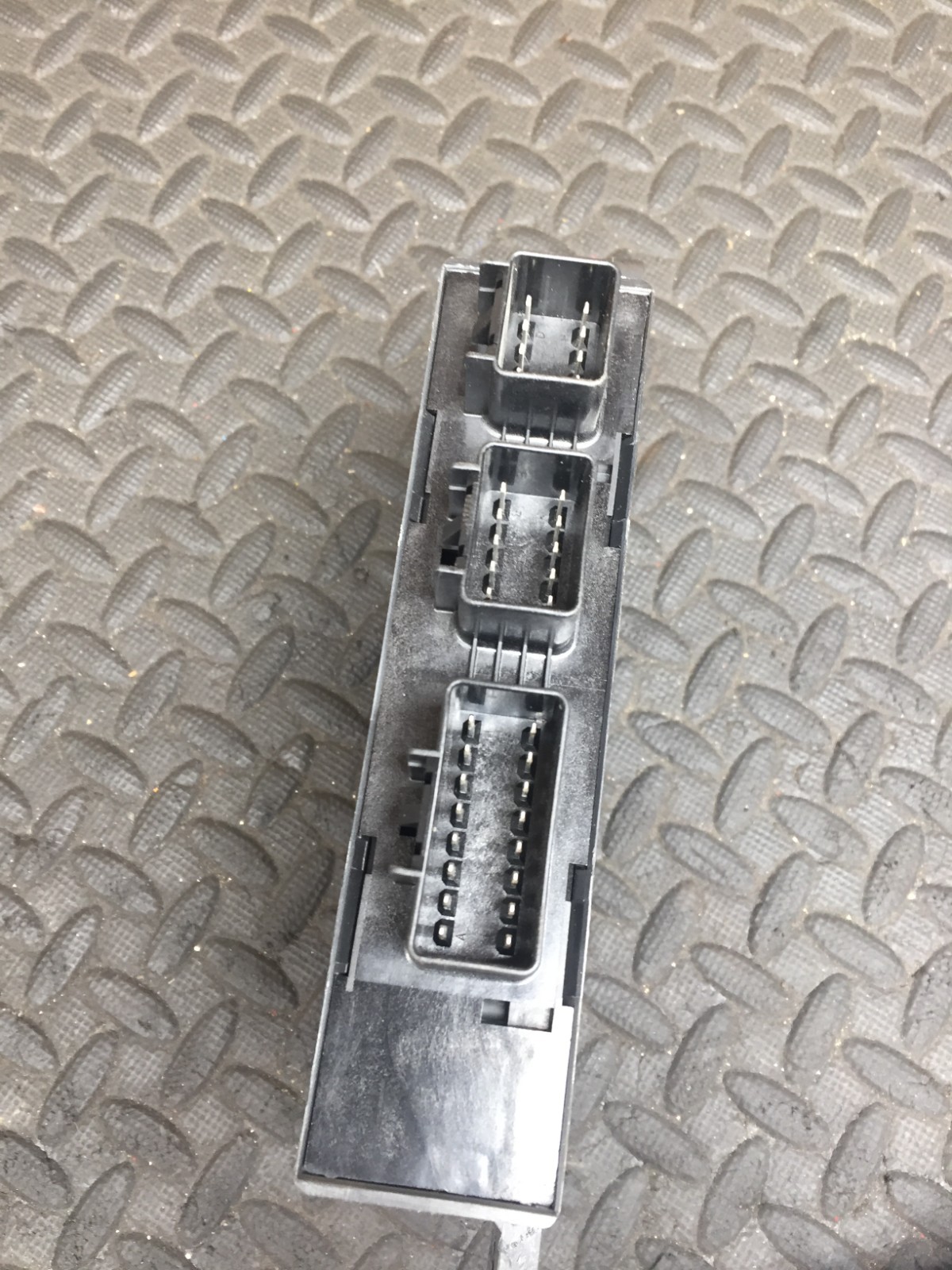 05-13 CHEVROLET CORVETTE C6 XLR ANTI SHEFT LOCKING DOOR CONTROL MODULE OEM #7