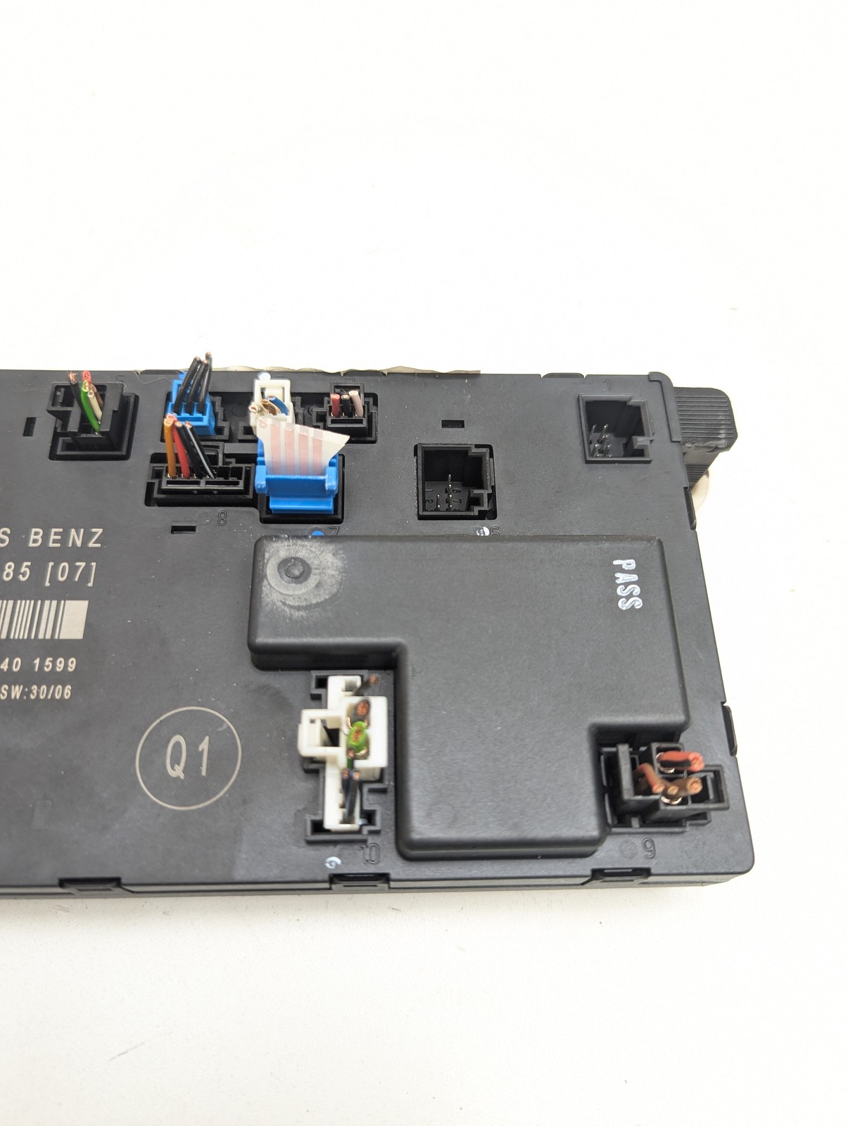 03-09 Mercedes W211 E350 E500 Front Left Side Door Control Module 2118701985 OEM