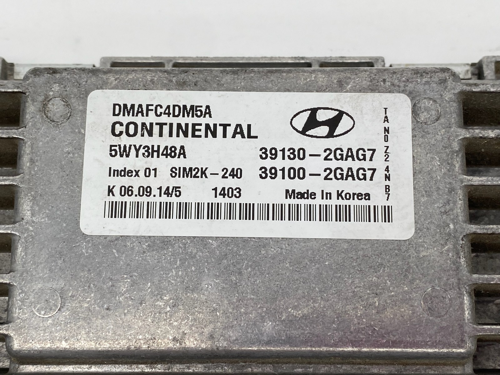 2013-2015 HYUNDAI SANTA FE 2.4L ENGINE COMPUTER CONTROL MODULE ECU 39130-2GAG7