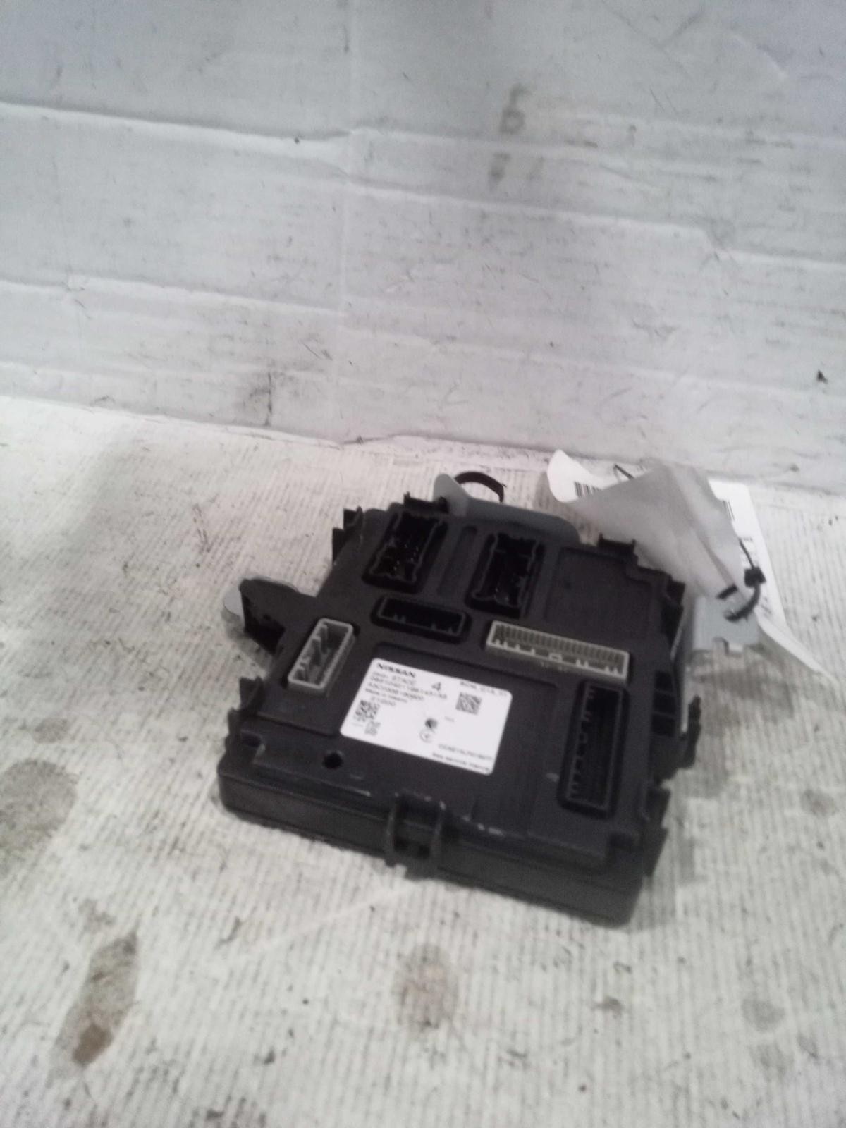 Used Body Control Module fits: 2022 Nissan Pathfinder Body Control BCM under LH