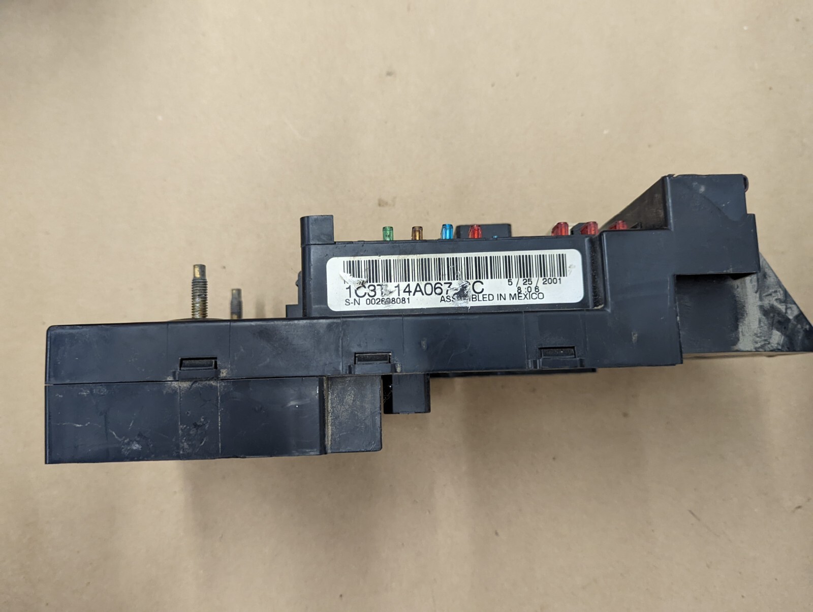 99-01 Ford F250 F350 Cabin Interior Fuse Box 1C3T-14A067-CC