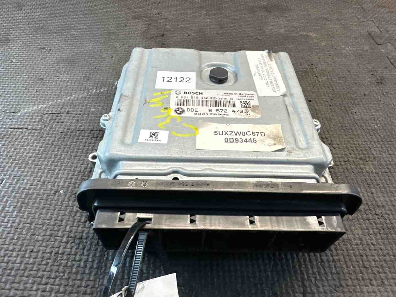 13 BMW X5 Electronic Engine Control Module 3.0L Diesel 8 572 479