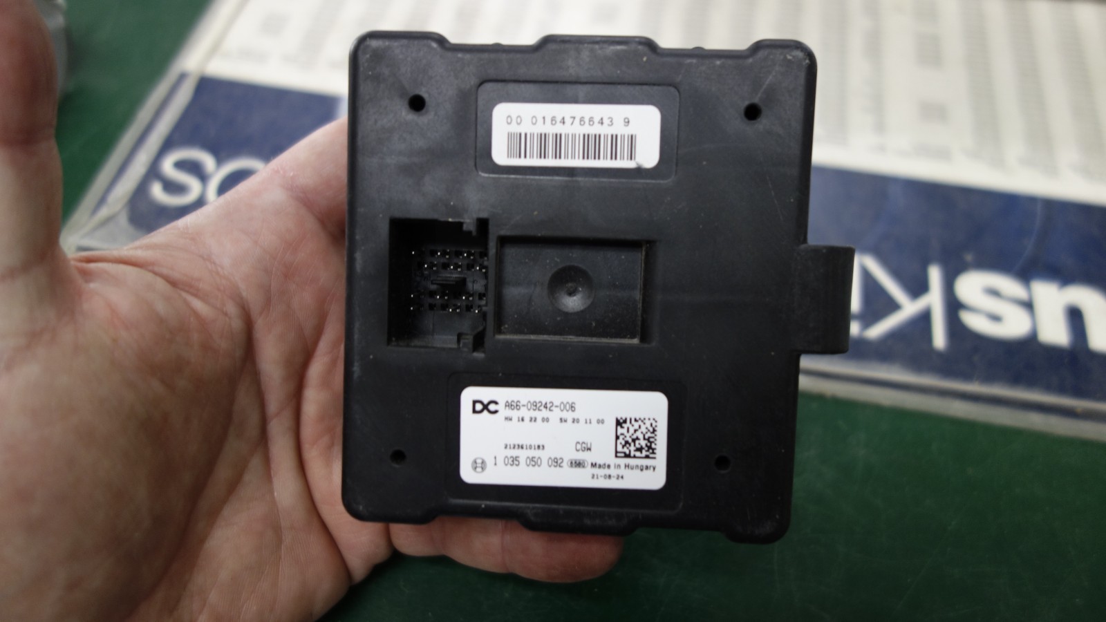 Freightliner Cascadia DC Control Unit ECU MUX Gateway, A66-09242-006