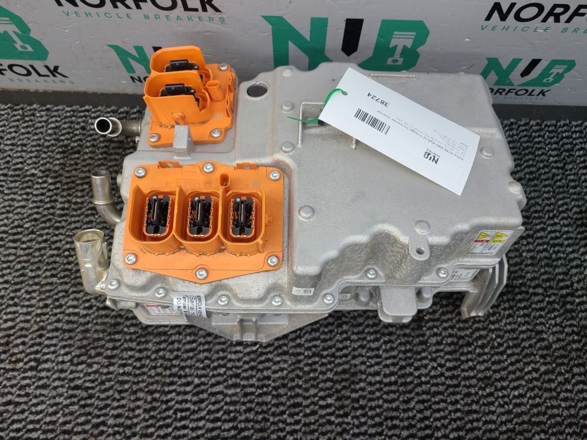 Volvo XC60 MK2 Hybrid Voltage Converter Inverter 32324082