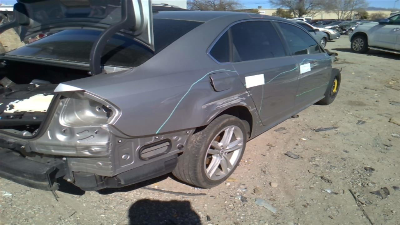 Engine ECM Electronic Control Module 2.0L Fits 13-14 PASSAT 28821457