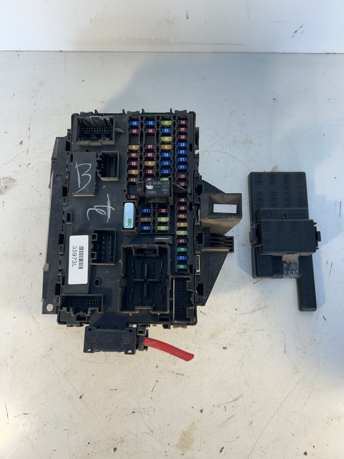 2013-2014 Ford F-150 Body Control Module Fuse Relay Junction Box EC3T-14B476-BA