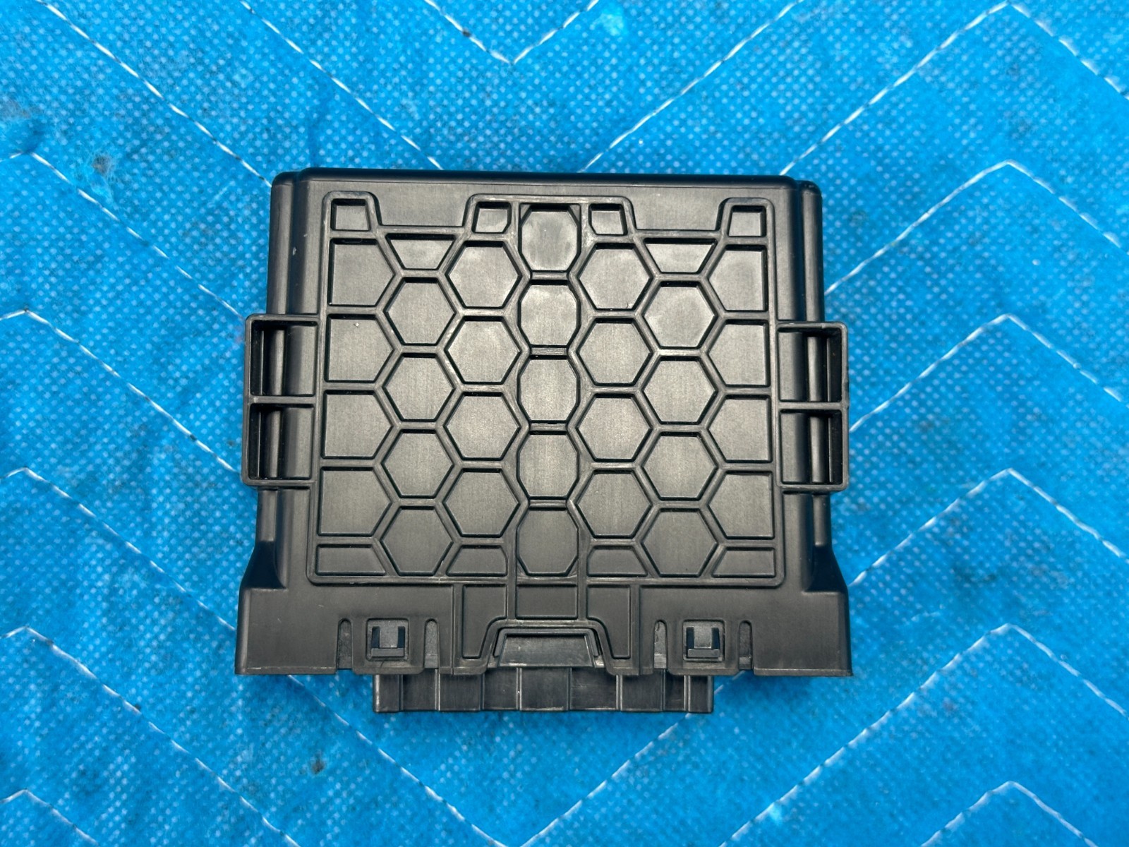 GMC Sierra 1500 Network Gateway Interface Control Module 19k 13521139 2018 OEM
