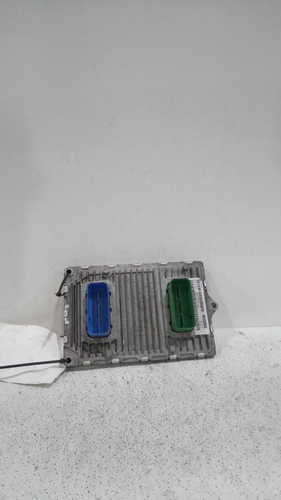 Used Engine Control Module (ECM) fits: 2018 Jeep Compass new style horizontal re