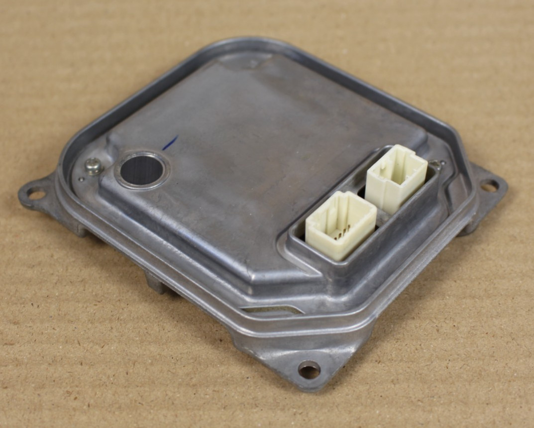 Lexus LS600h LED Headlights Control Unit Lighting 85967-50060 OEM