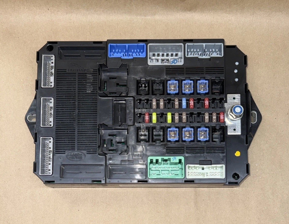 2013-2015 JAGUAR XF BCM FRONT BODY CONTROL MODULE BCM DX23-14B476-AG