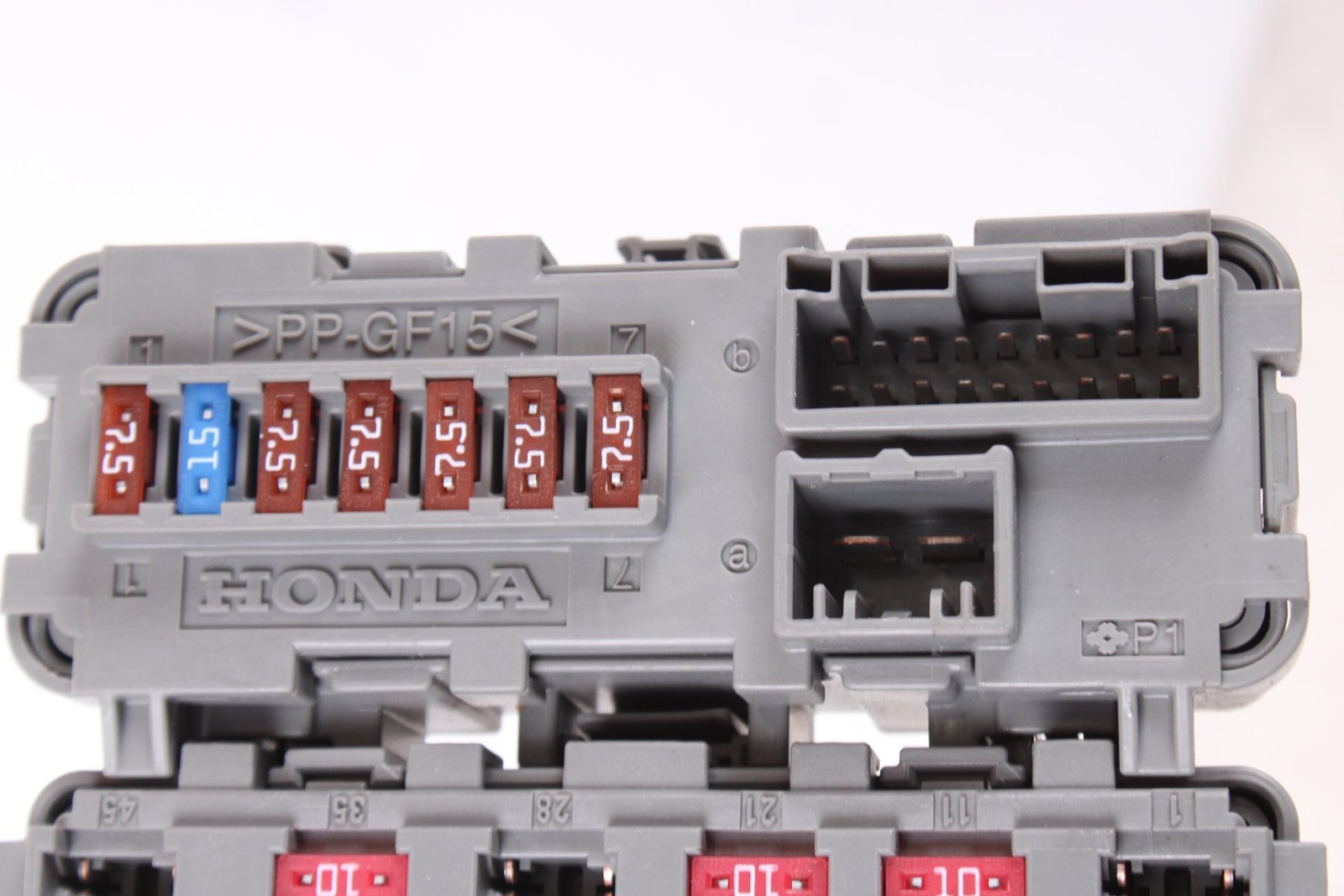 2018-2022 Honda Accord Sedan Cabin Fuse Relay Junction Box Block TVAA111 OEM