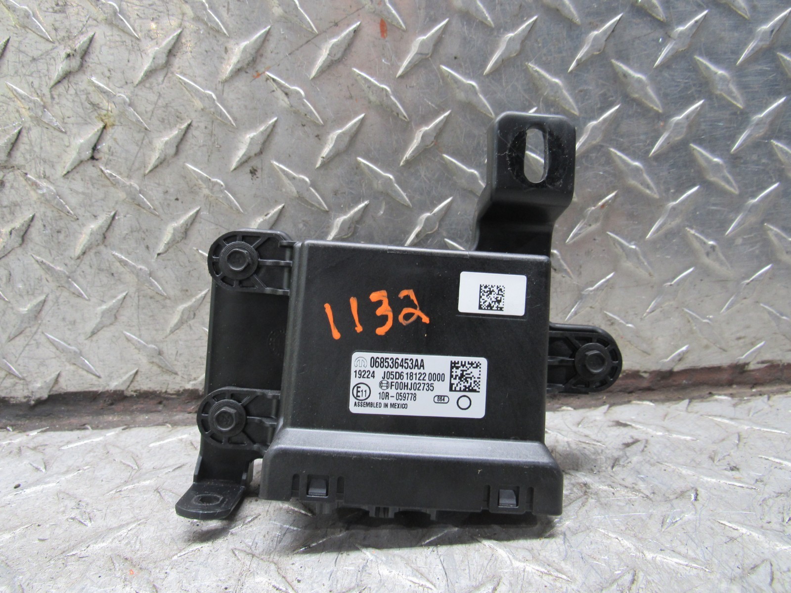 2018-2023 DODGE DURANGO/ CHALLENGER NETWORK GATEWAY MODULE 068536453AA