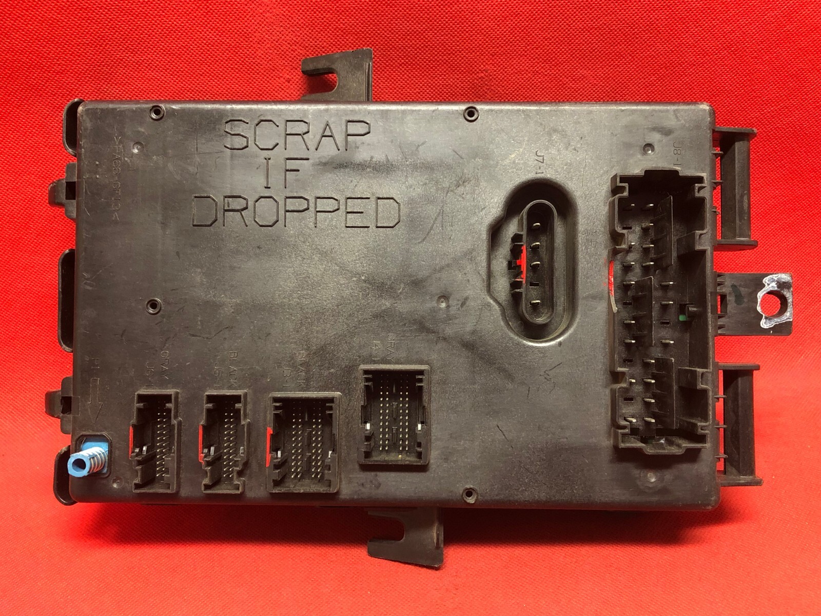 05 FORD MUSTANG FUSE BOX POWER BODY MODULE INTERIOR BCM FUSEBOX 5R3T-14B476-BD B