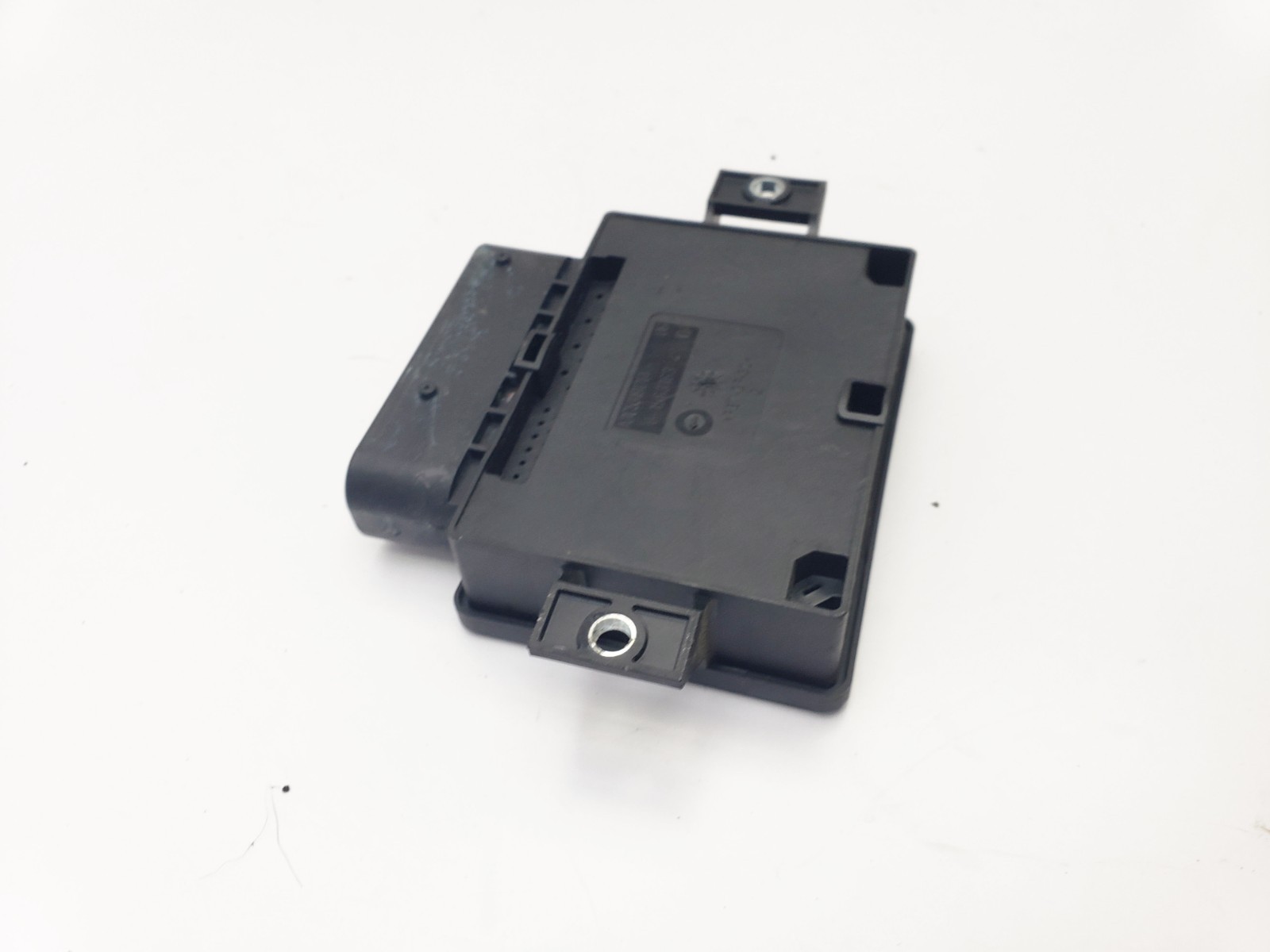 BMW 5 SERIES F10 F11 ELECTRIC PARKING BRAKE CONTROL MODULE 2012 685801701