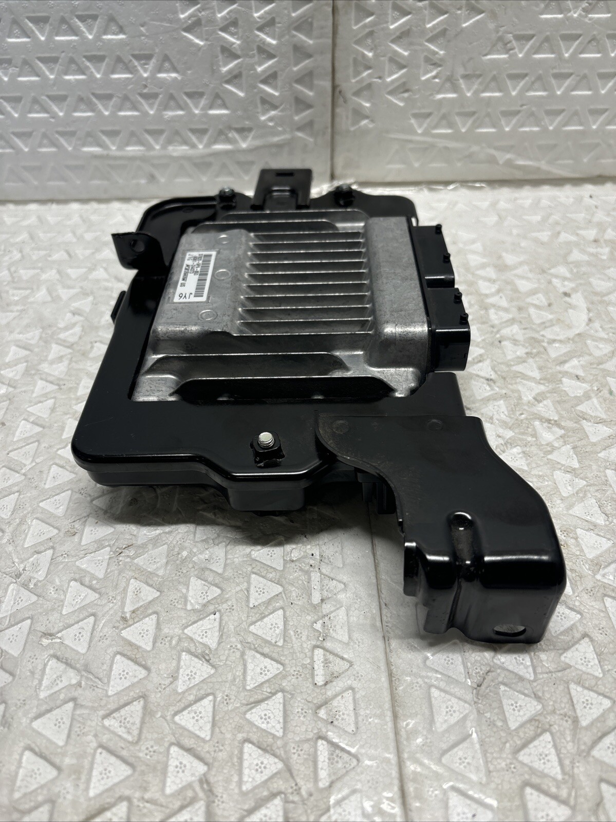 2019 Honda CR-V 1.5L Computer: Engine Control Module Module 37820-5PA-A653 OEM