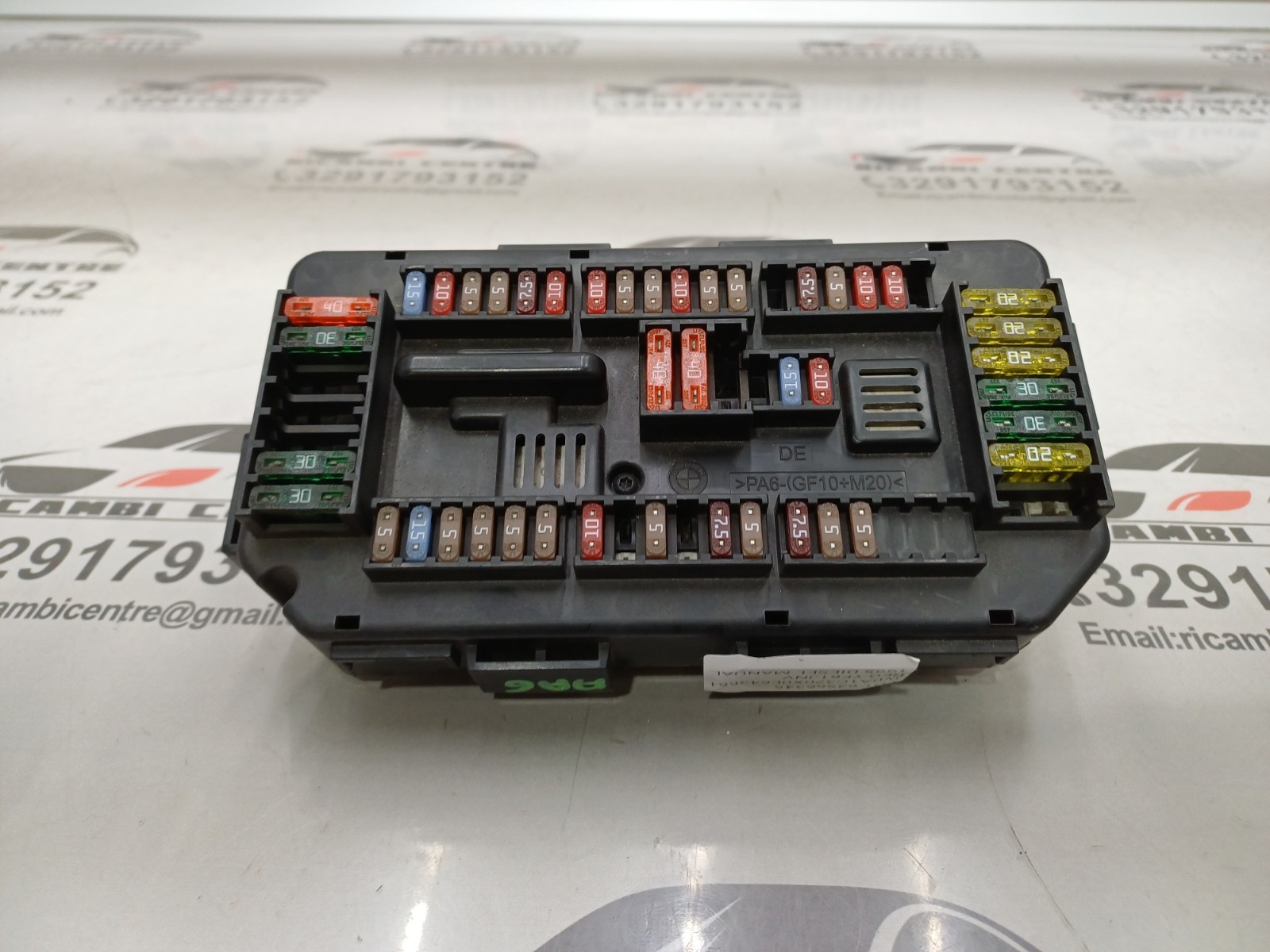 BMW F20 F21 F22 2011 AA6 FRONT POWER DISTRIBUTOR 2.0D FUSE BOX