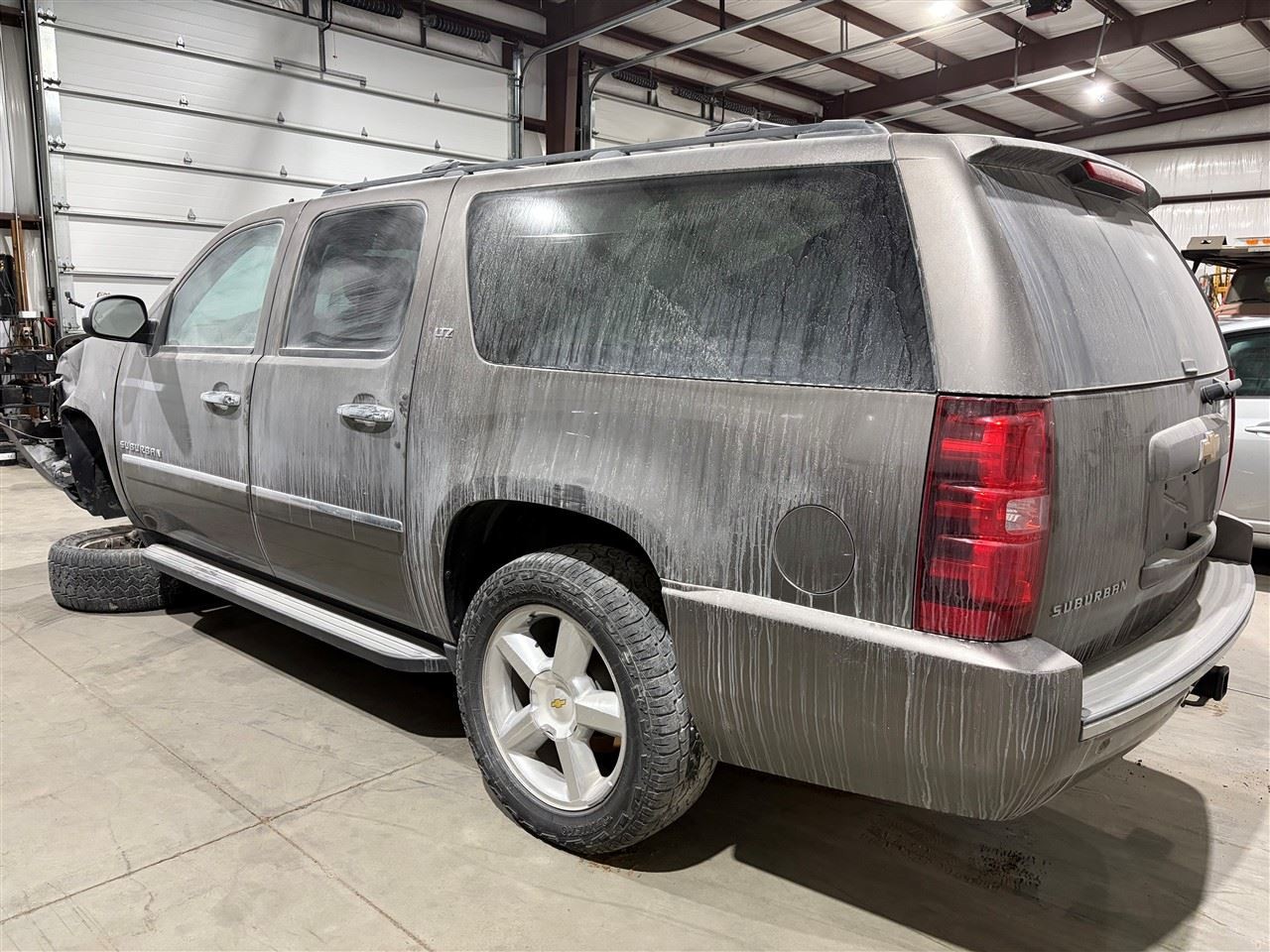 Chassis ECM Body Control BCM Under Steering Column Fits 12-14 ESCALADE 1145367